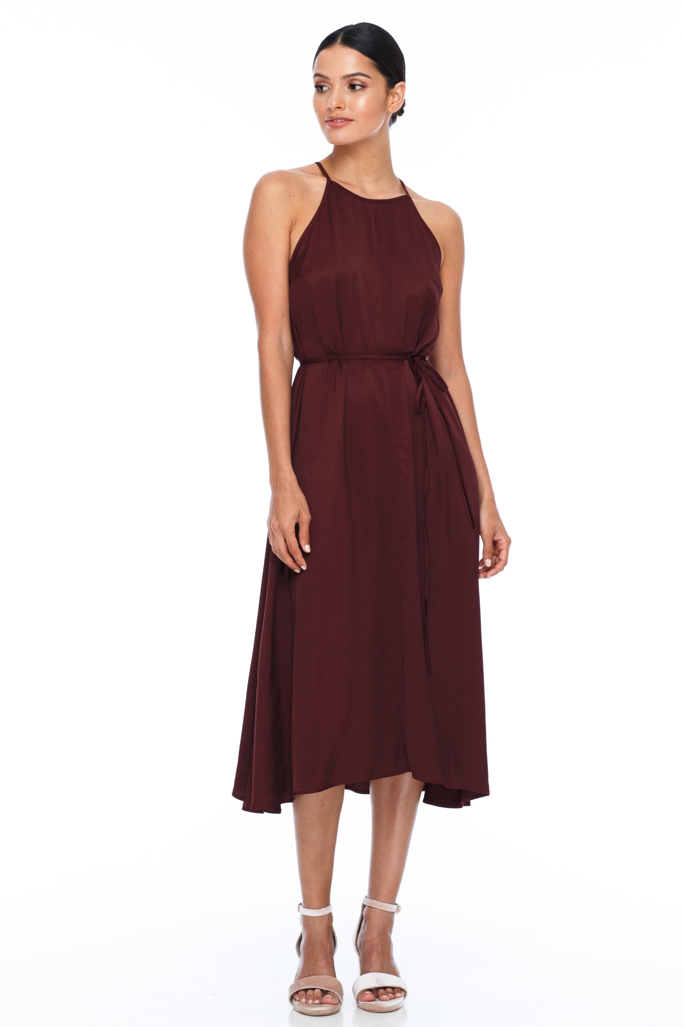 A BLAK Bridesmaids Dress The Haven Dress is a classic style that’s suits everyone! Simple yet elegant, with a free flowing silhouette featuring a high neckline and keyhole detailing on the back