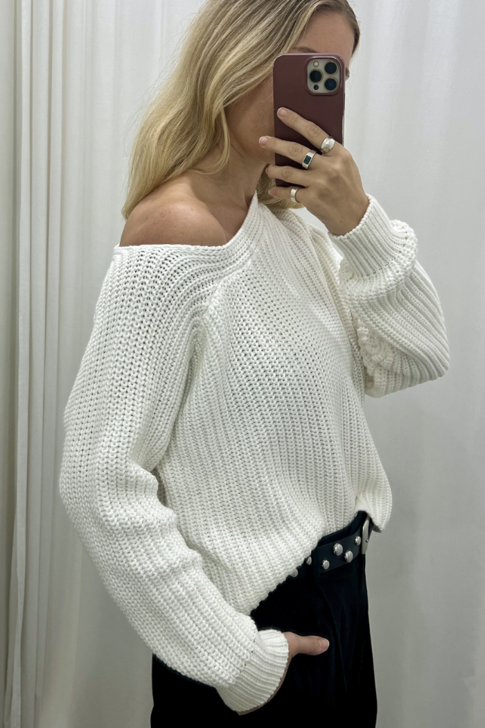 Lean On Me Sweater - White