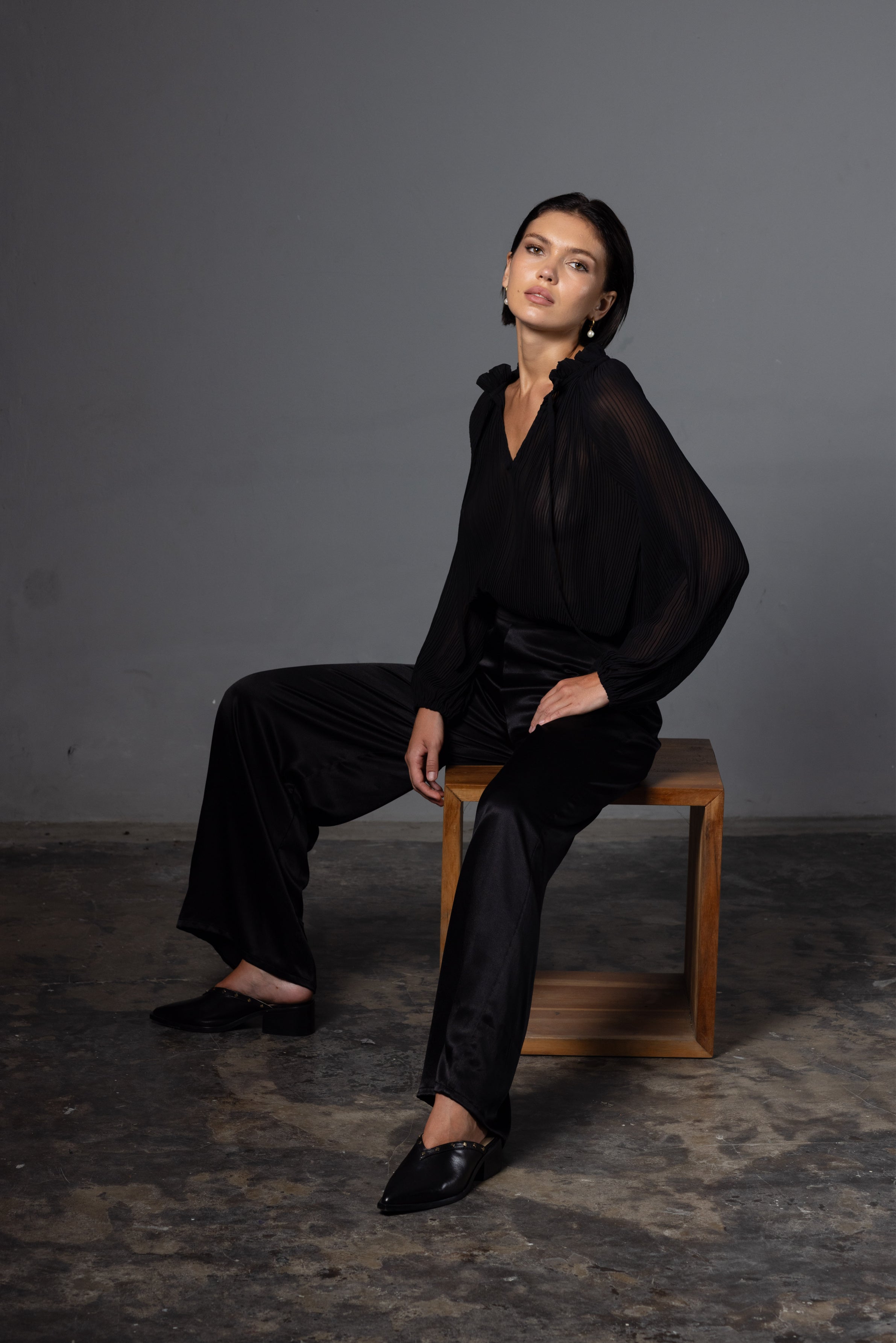 Satin Fever Pant - Black