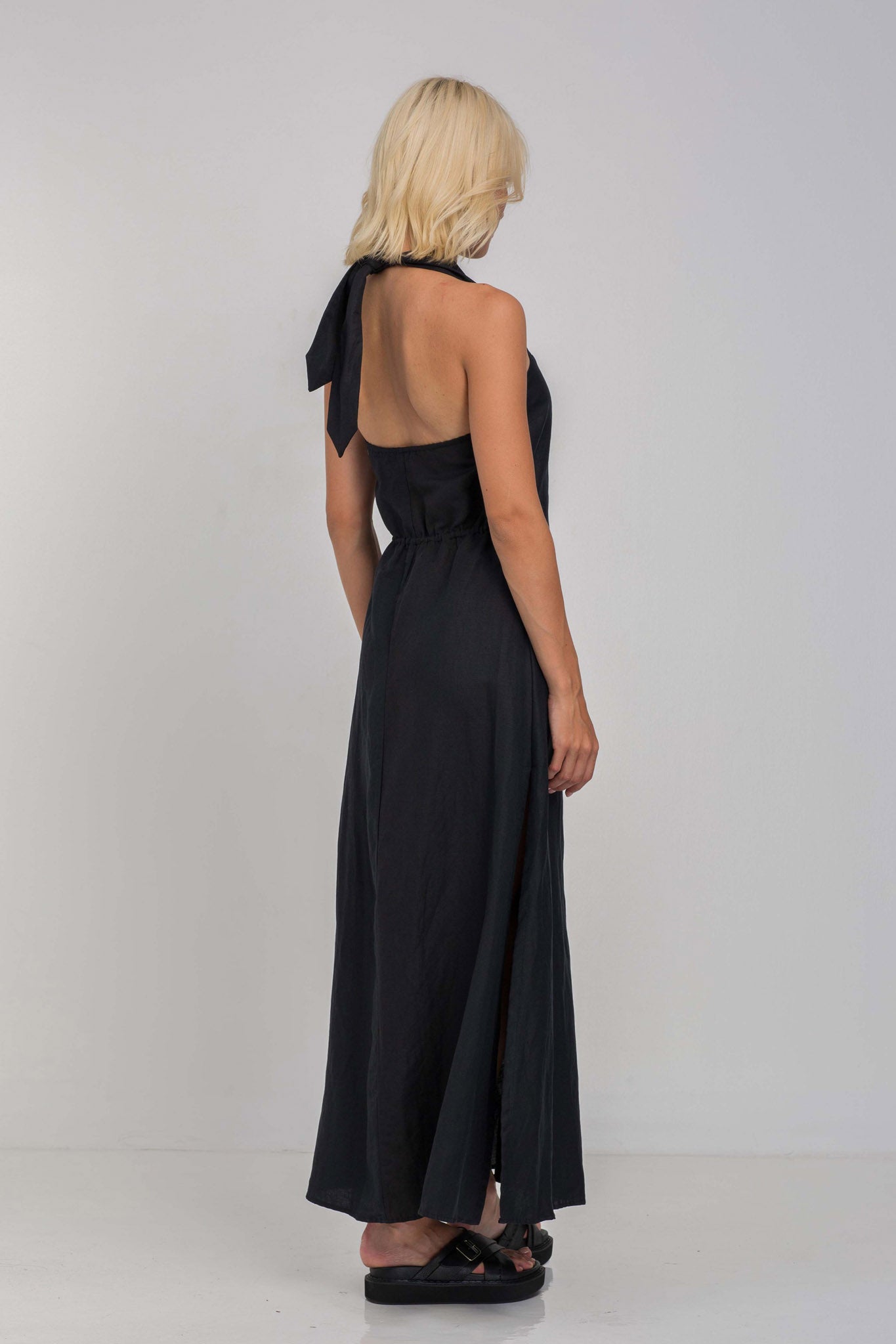 A Timeless Touch Dress - Black