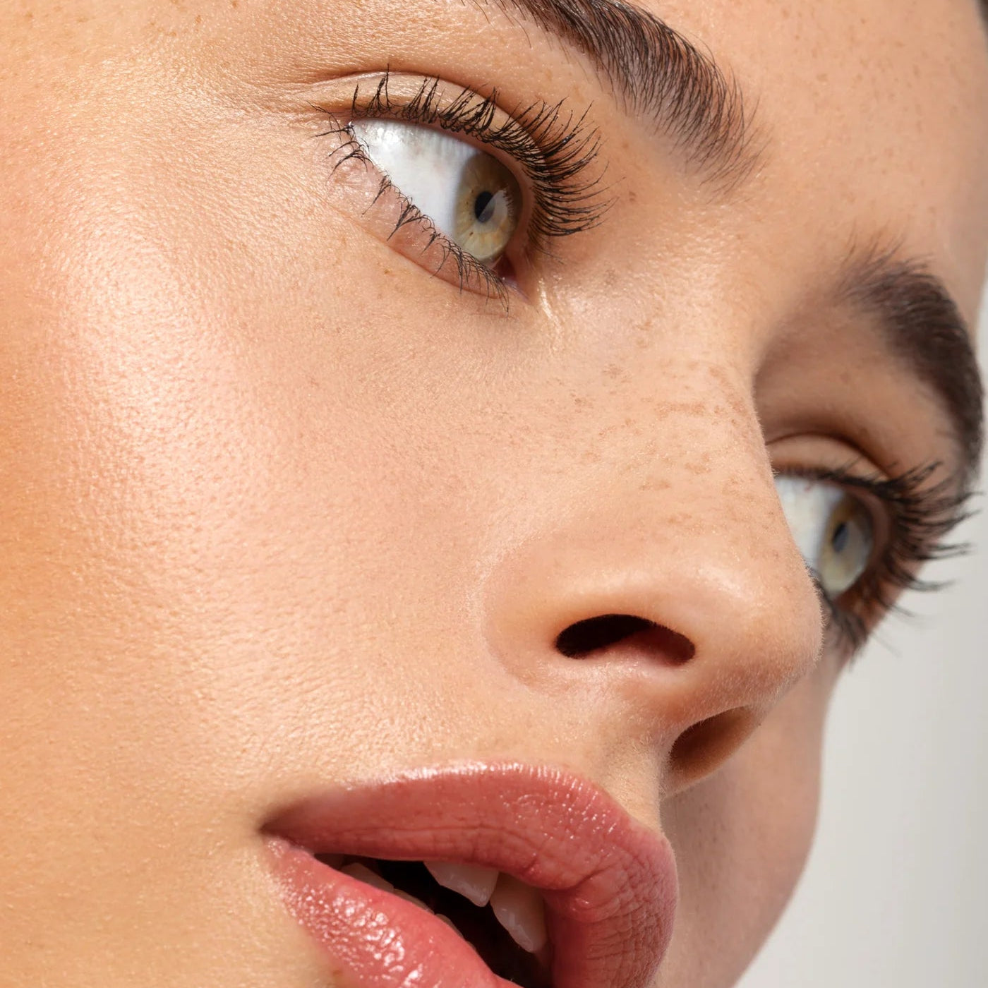 BLAK - Aleph Concealer Foundation - 2.0
