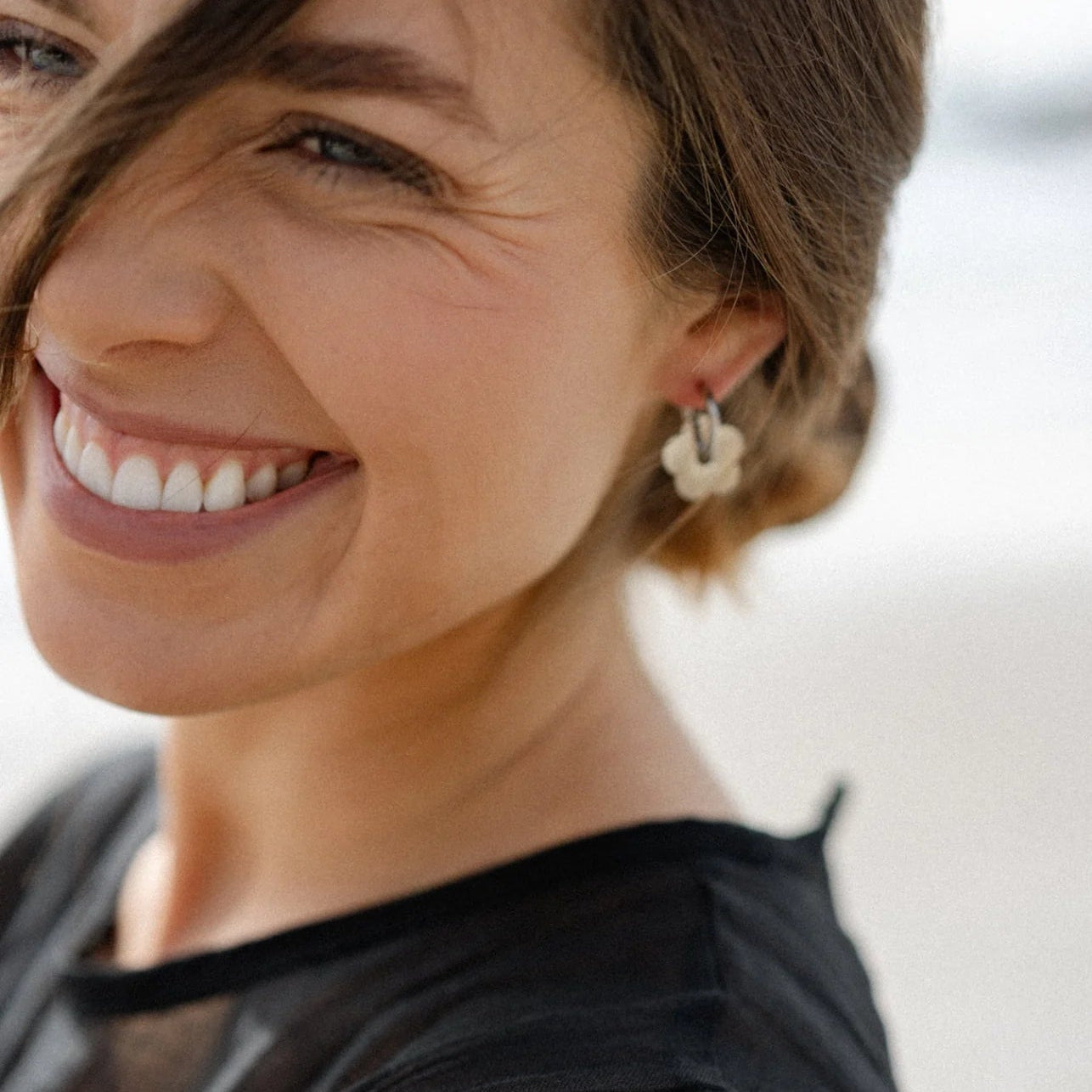 Castel & Co - Daisy earrings - Gold