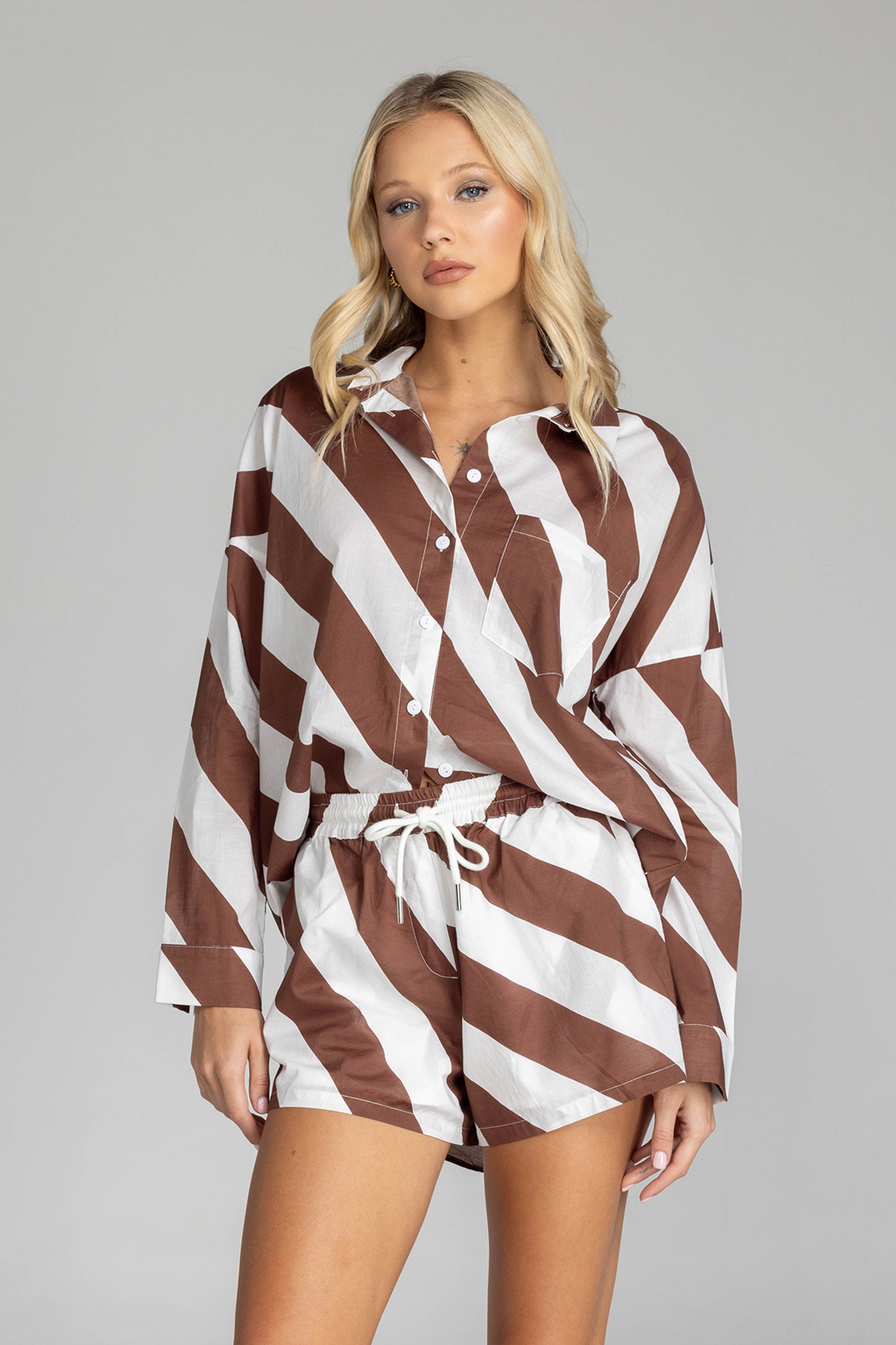 Defiant Shirt - Chocolate/White Diagonal Stripe