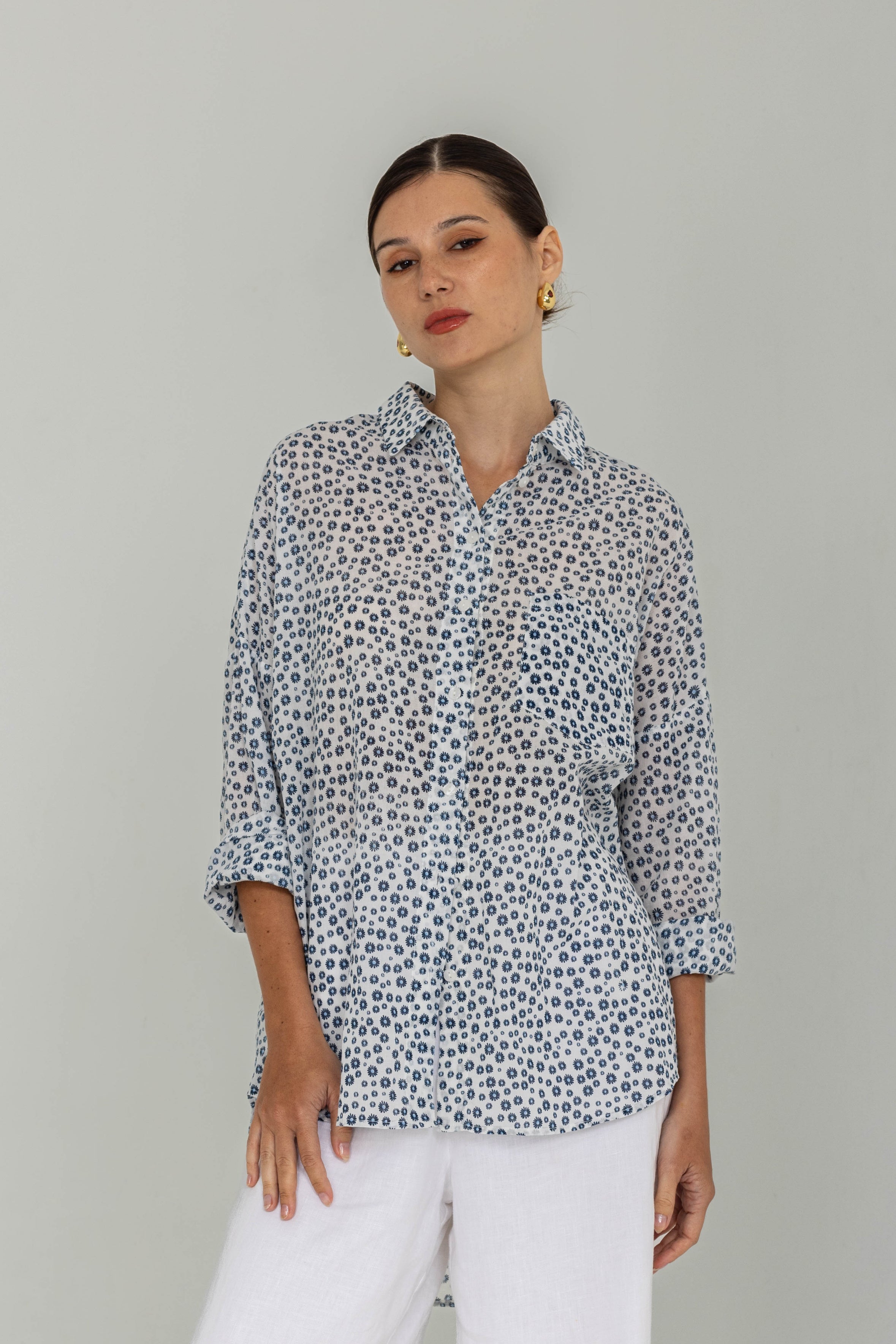 Defiant Shirt - Ivory with Dark Sky/Blueberry Bliss/Black Mini Peppa Hart Floral