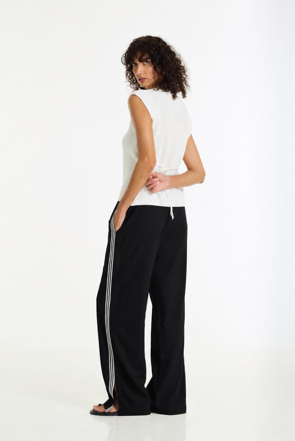Diego Side Stripe Pant | Black/White