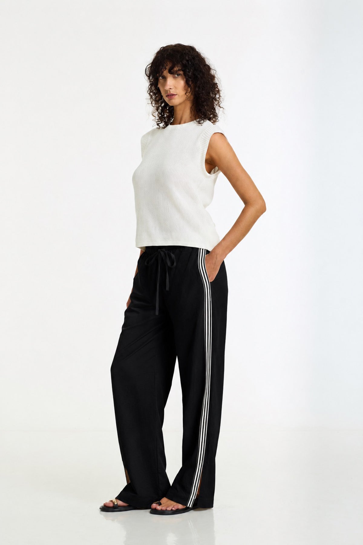Diego Side Stripe Pant | Black/White