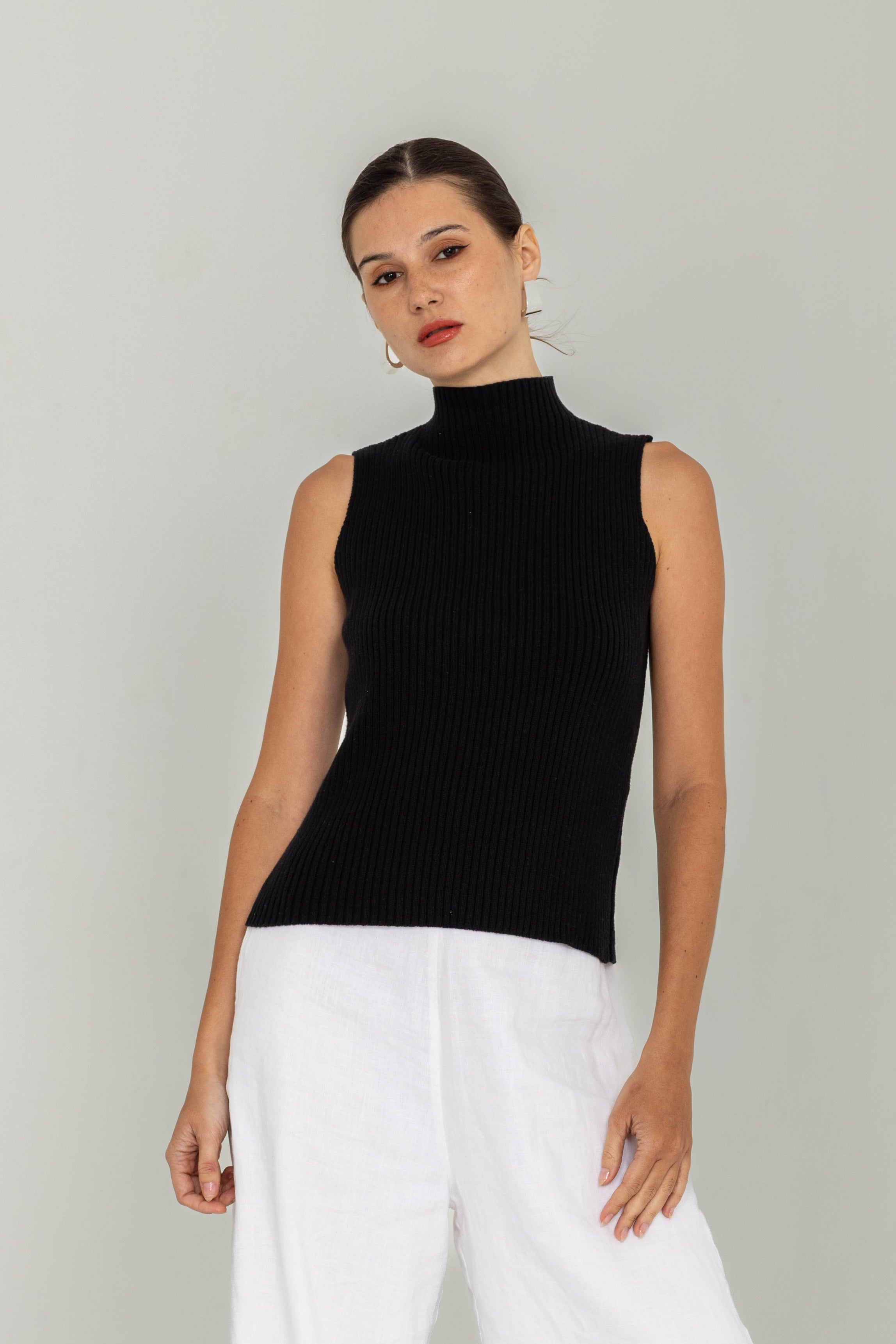 Elusive Thoughts Tank - Black