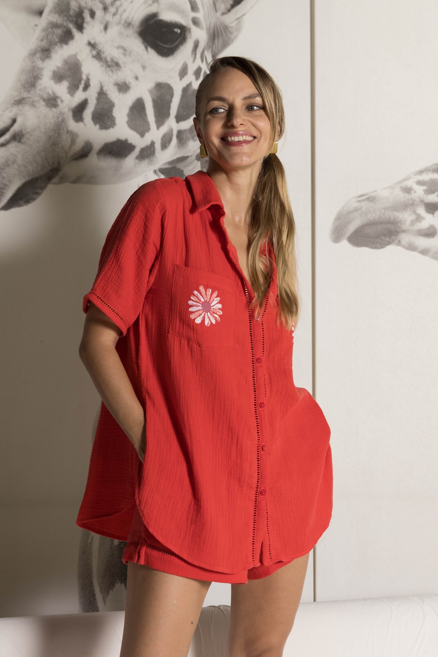 Felix Shirt - Red with Peppa Hart Flower