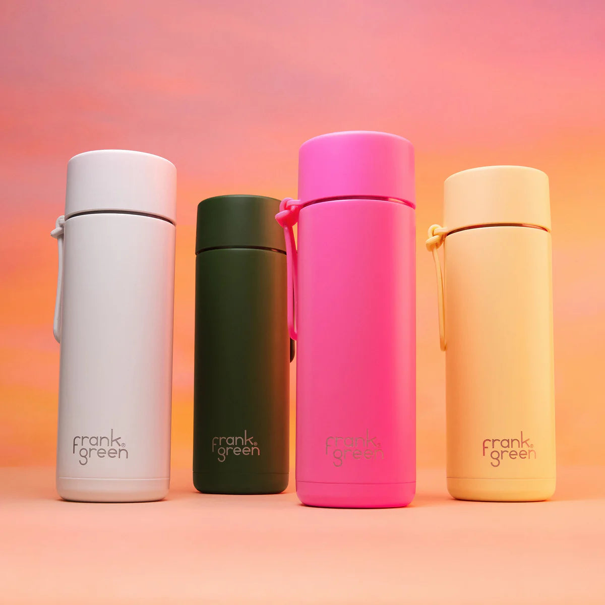 Frank Green - 20oz Reusable Bottle (straw) - Buttermilk