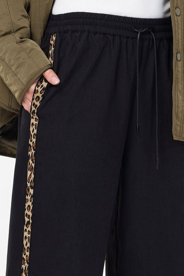 Diego Pant - Black with Leopard Trim