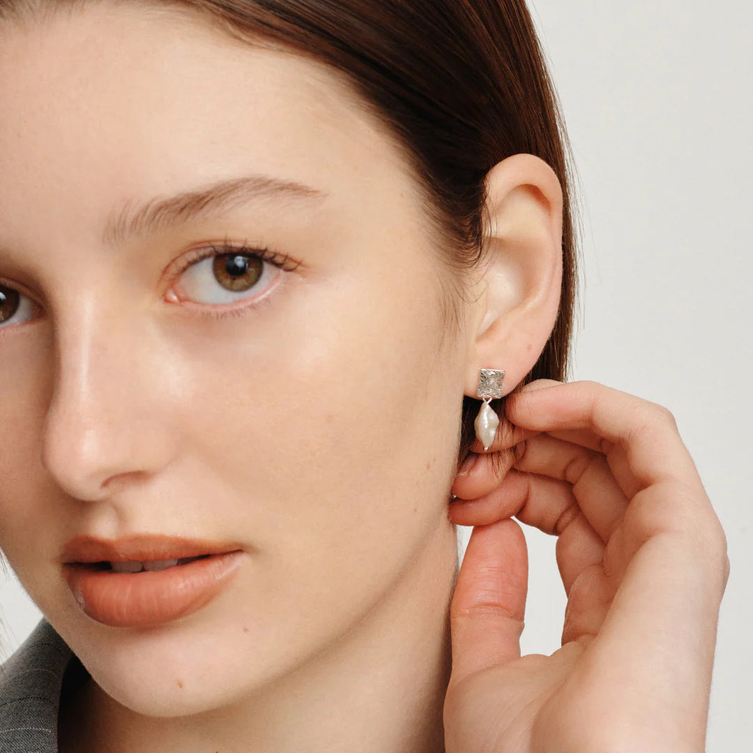 GIMME - Florence Pearl Drop Earrings - Silver