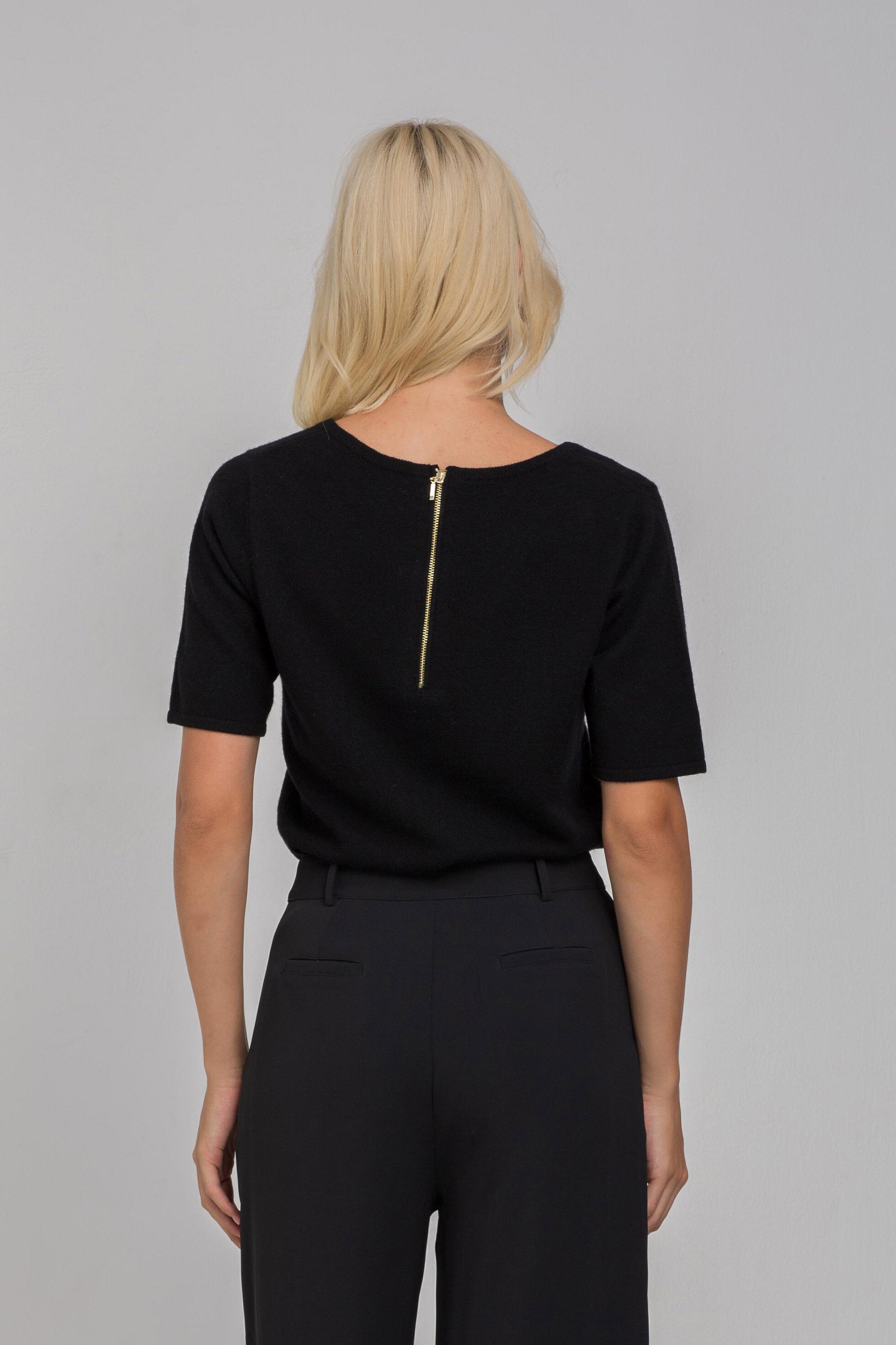 Gentle Love Tee - Black