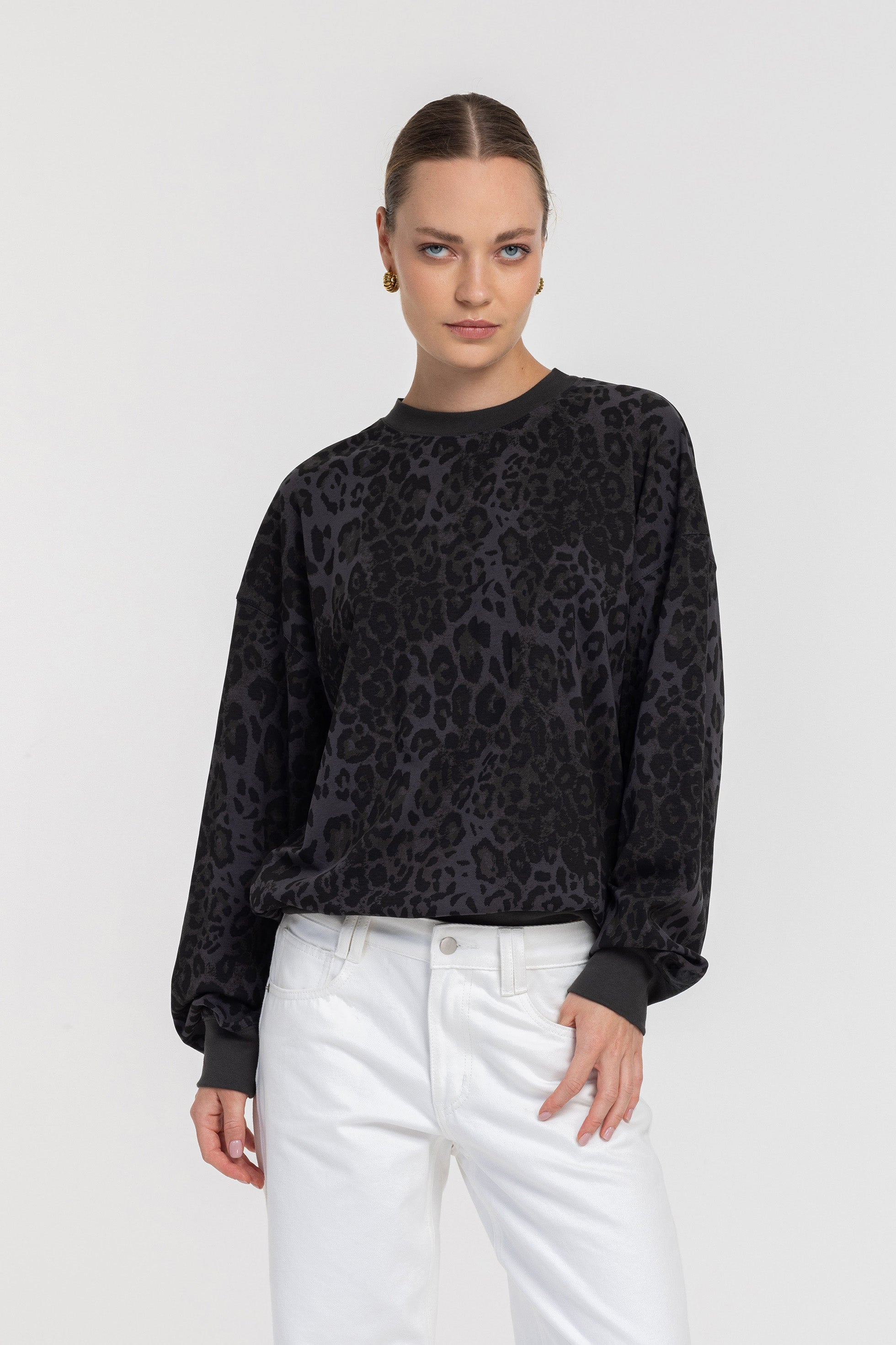 Into You Sweater - Leopard Grey