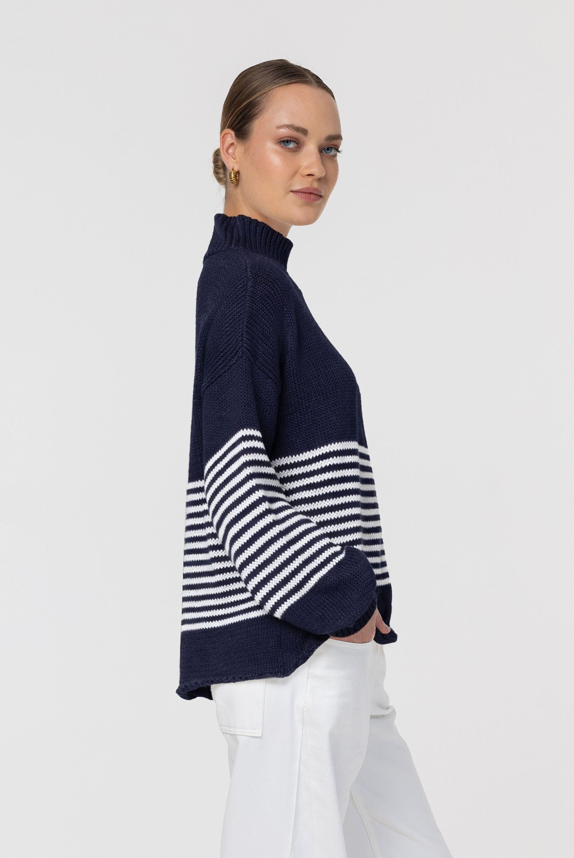 W26/20166 Kiki Jumper - Navy with Ivory Stripe