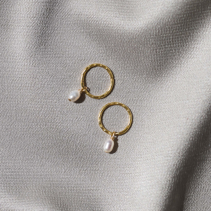 Saint Valentine - Mini Pearl Hoops - Gold