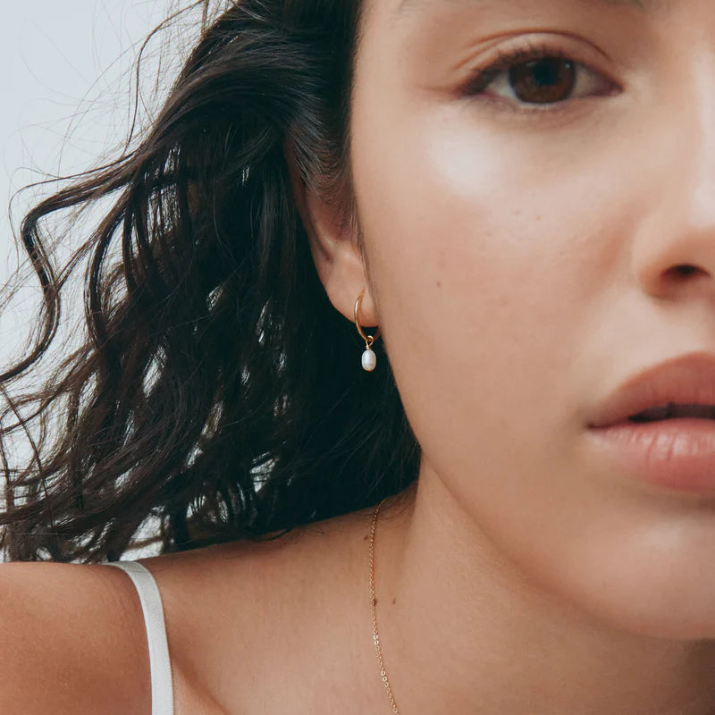 Saint Valentine - Mini Pearl Hoops - Gold