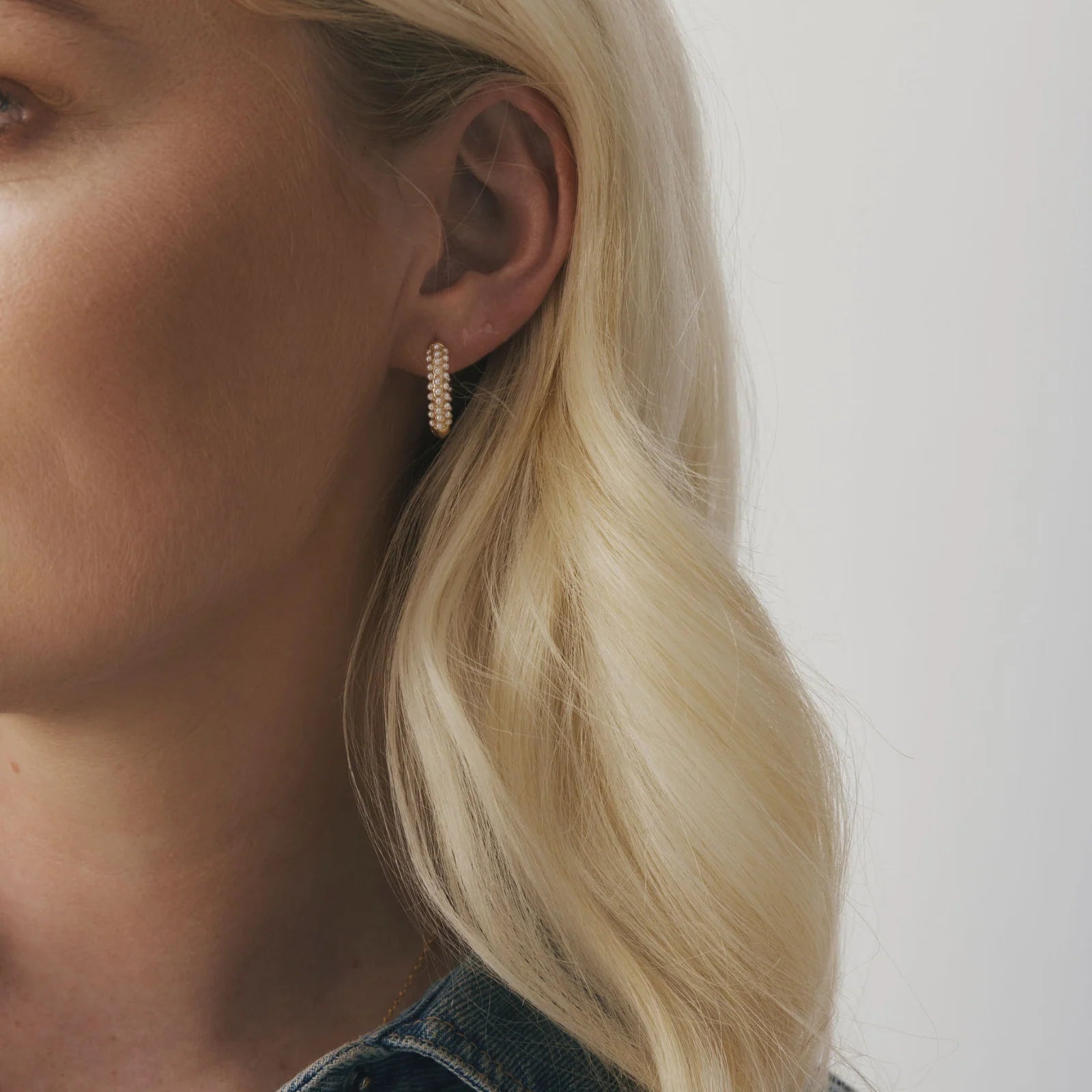 Castel & Co - Paris Earrings - Gold/Pearl