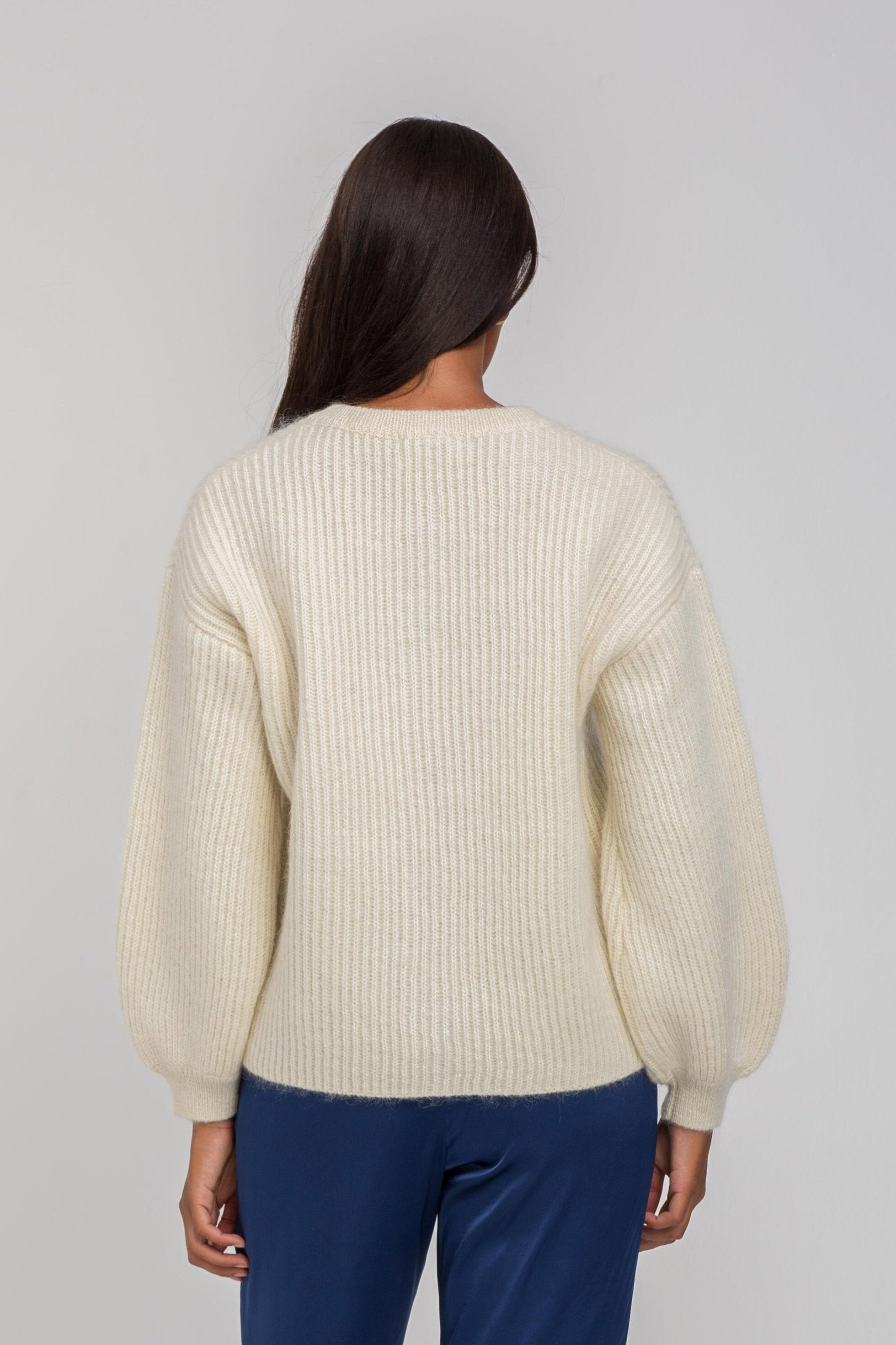 W25/20049 Party in a Cardi - Ivory