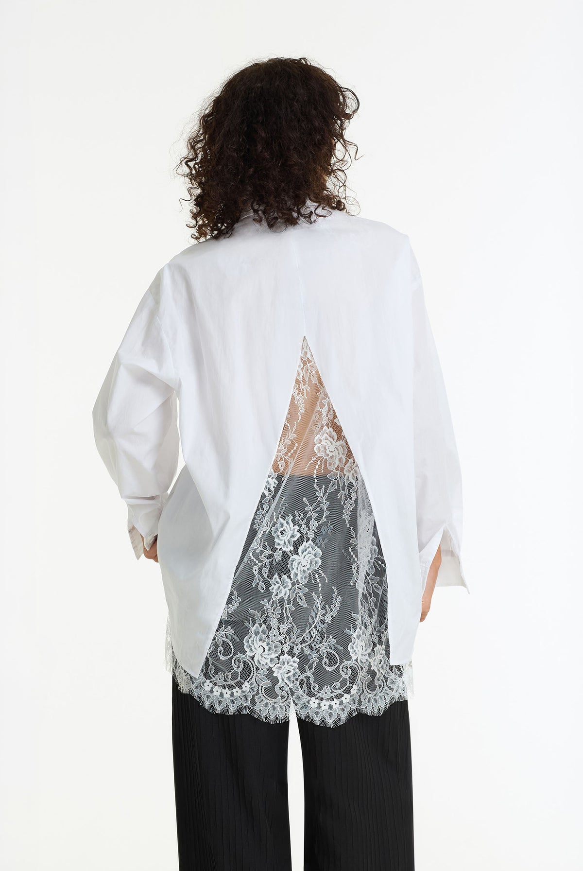 Reveal Lace Back Cotton Shirt | White