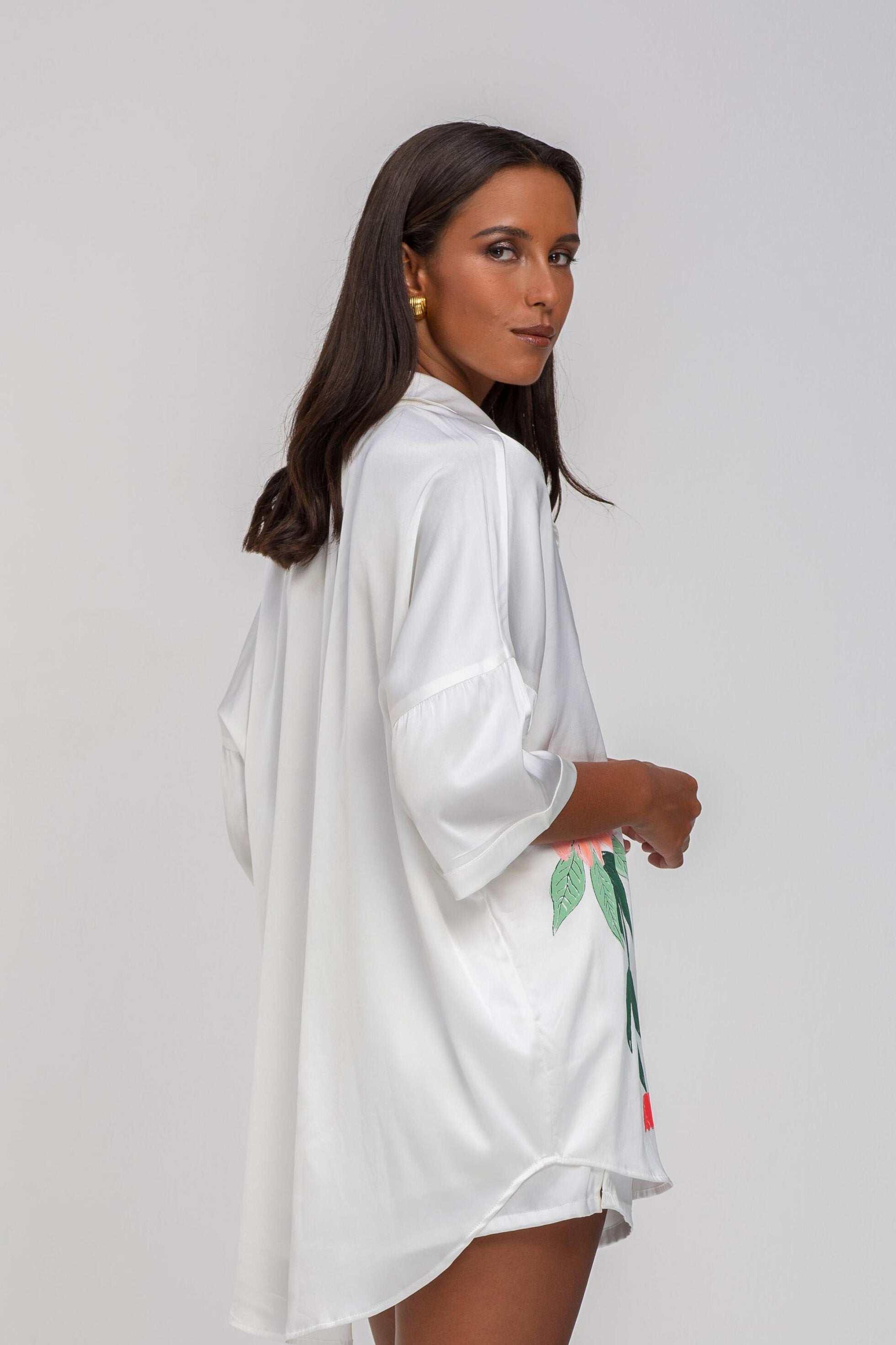 Santiago Shirt - White with Peppa Hart Floral Motif