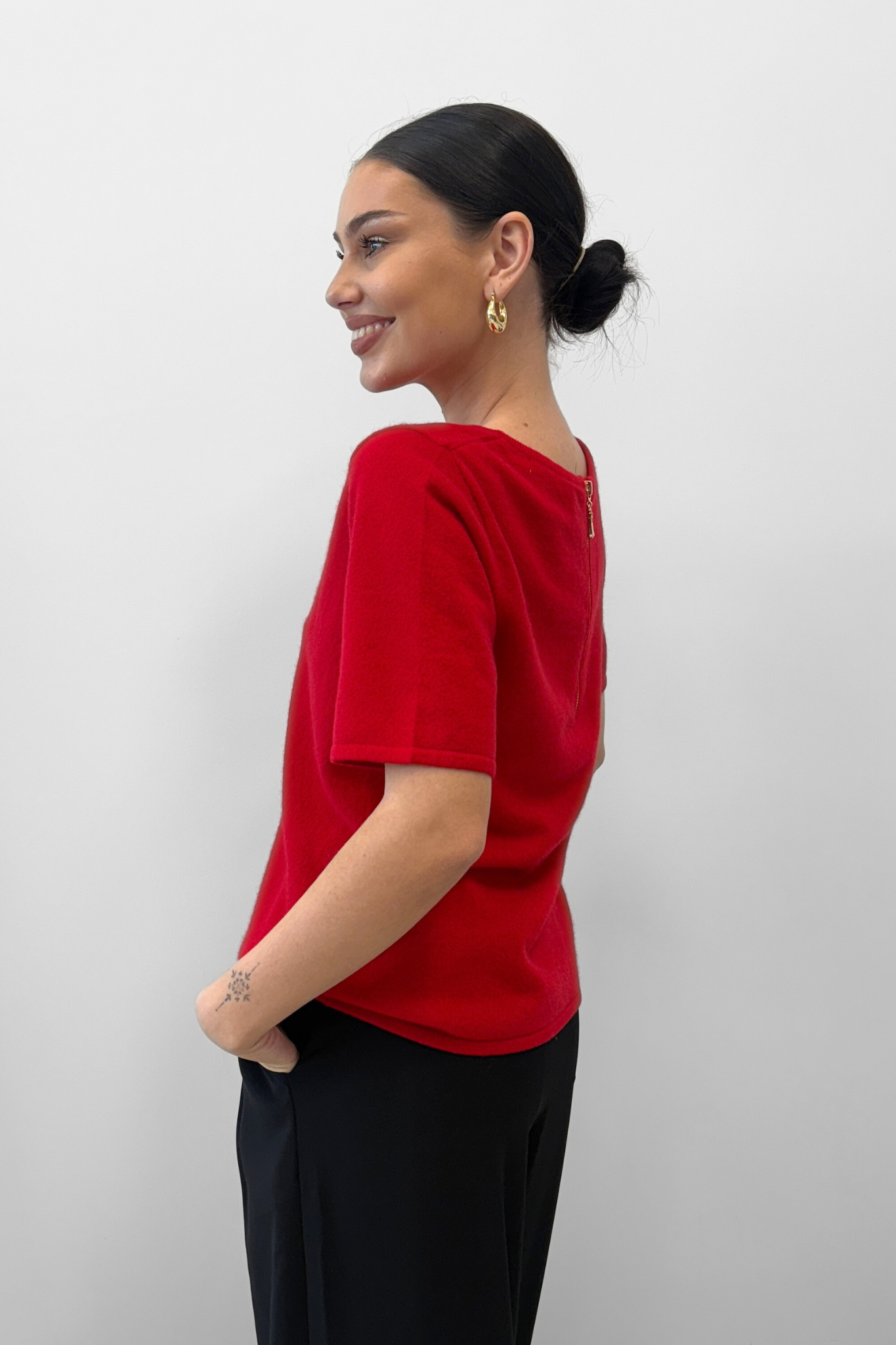 Serenity Tee - Red