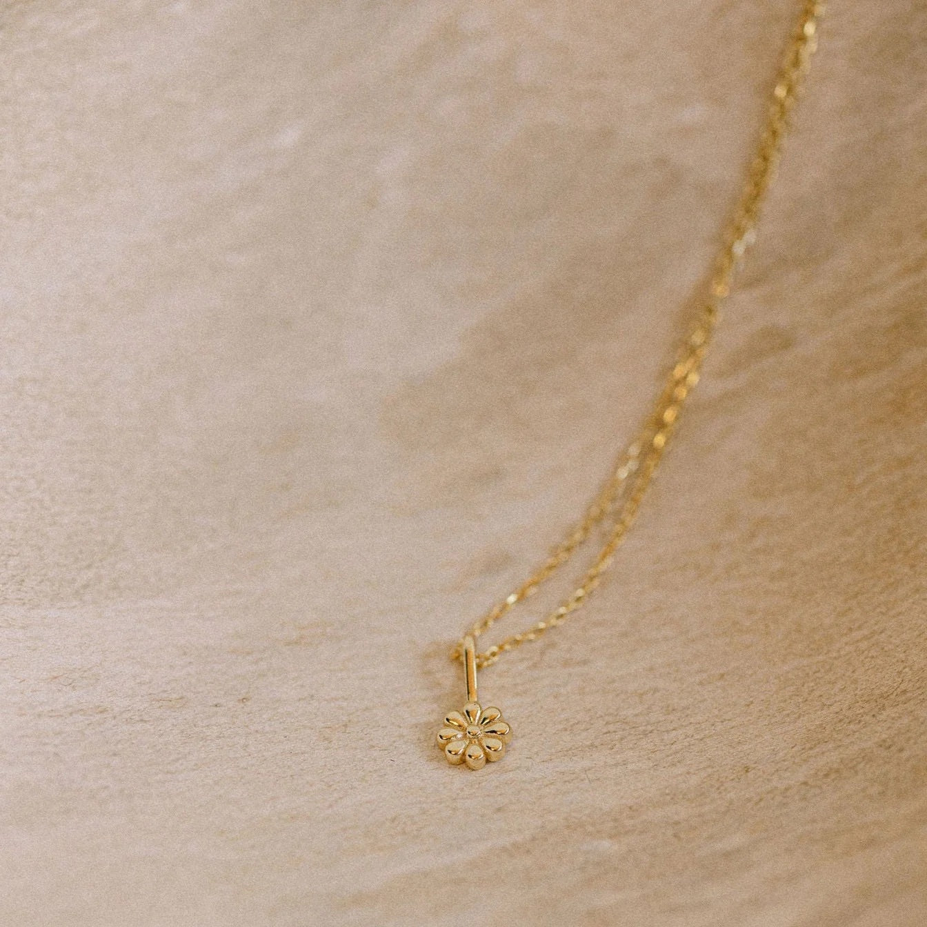 Silver Linings - Fleur Necklace - Gold