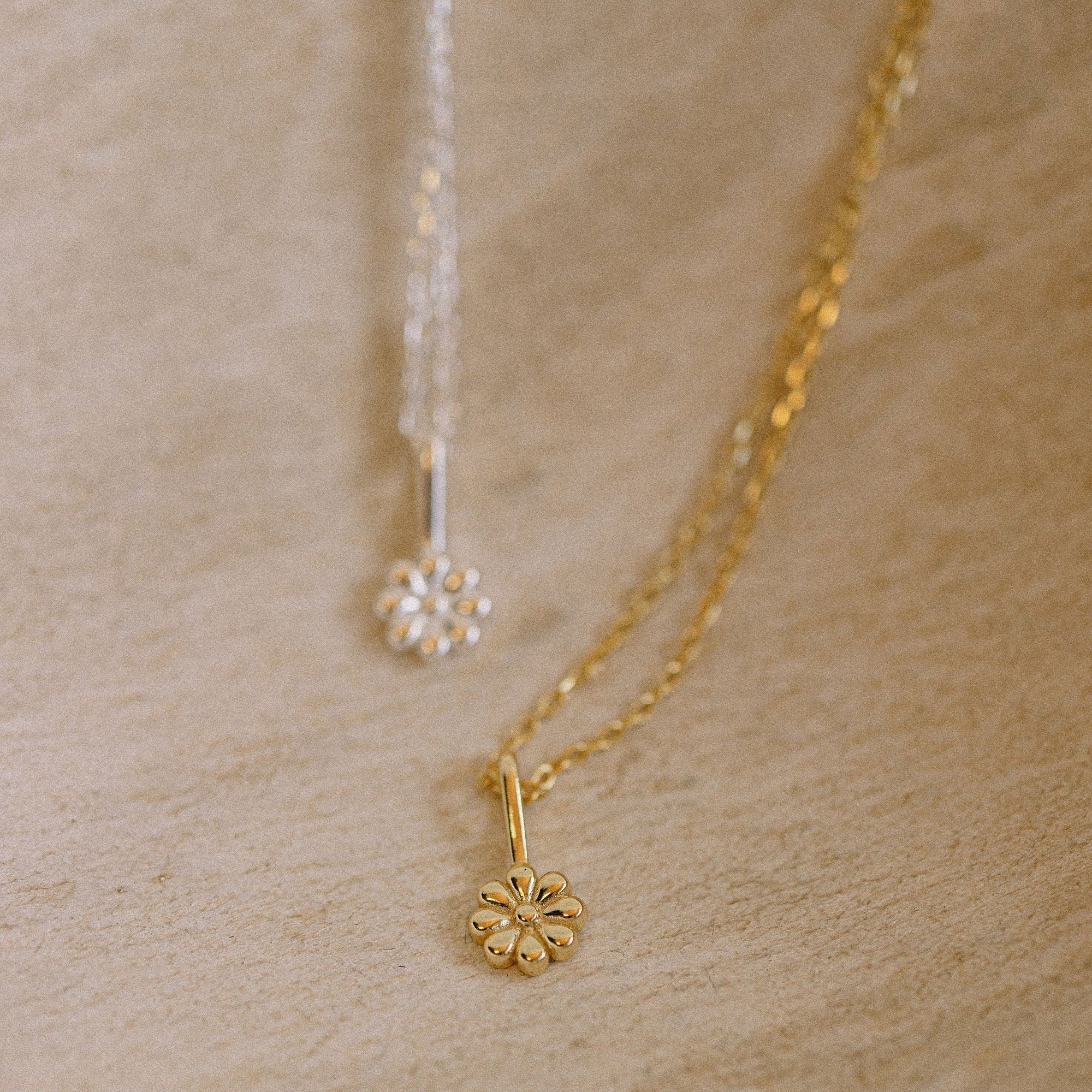 Silver Linings - Fleur Necklace - Gold