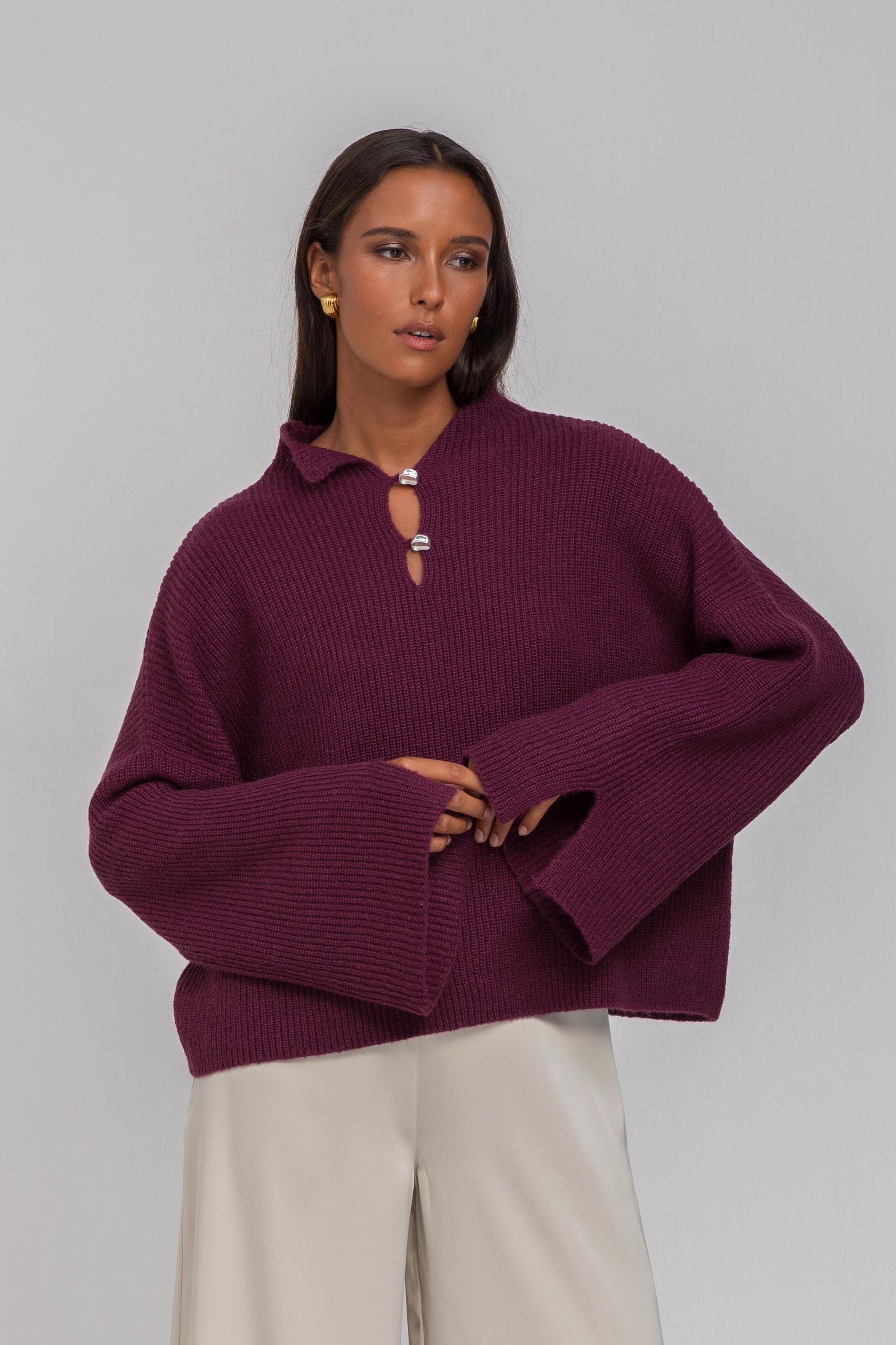 United Allure Sweater - Plum