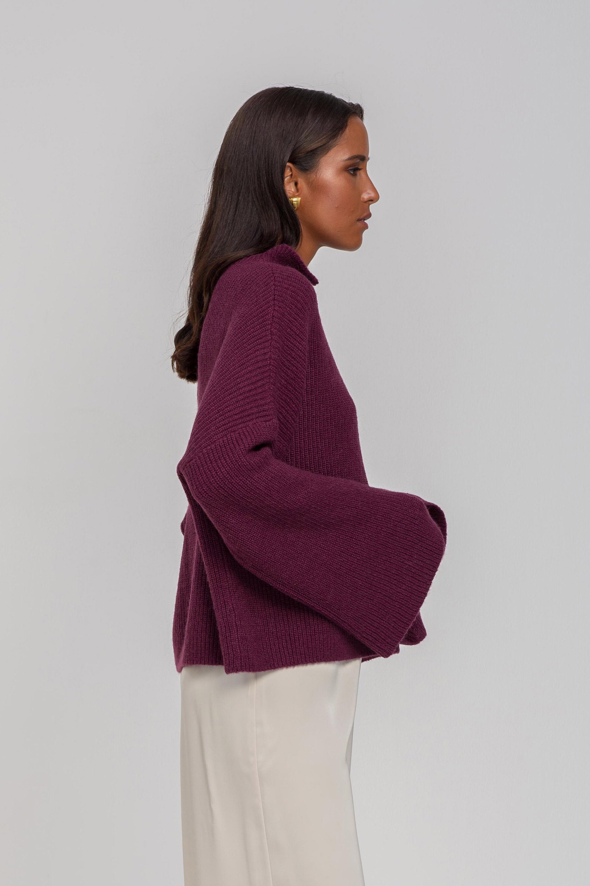 United Allure Sweater - Plum