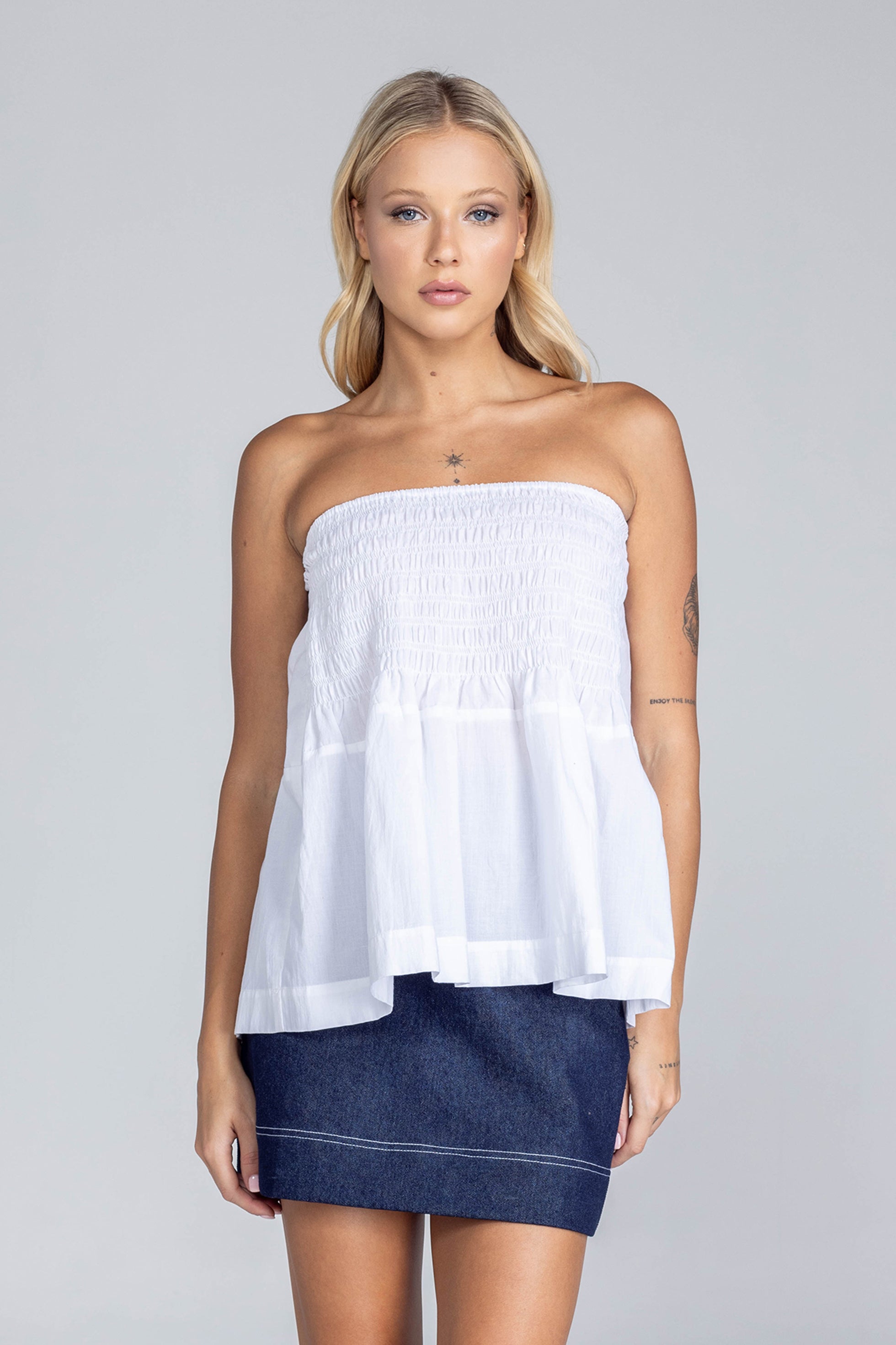 Victoria Bandeau - White