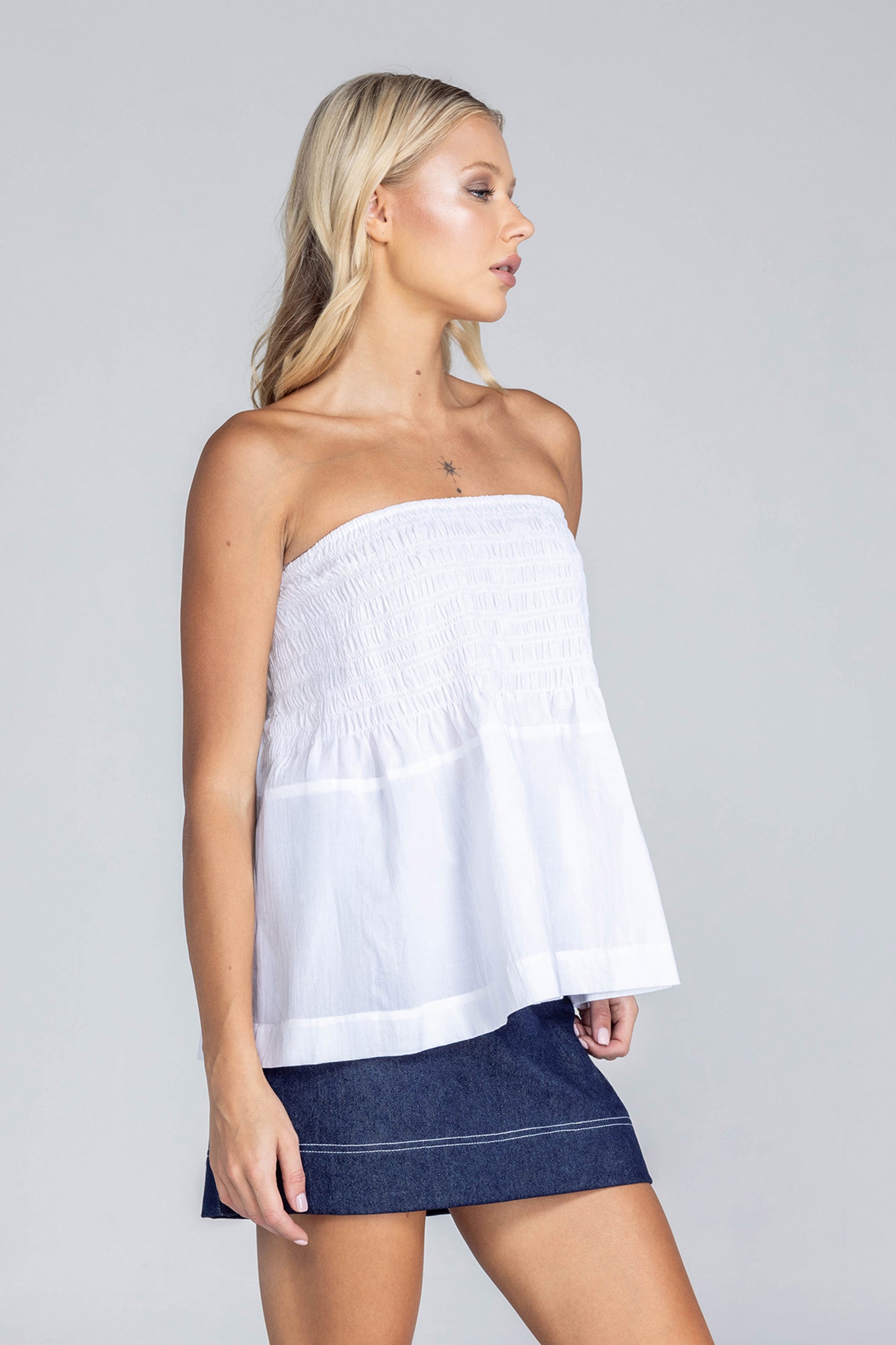 Victoria Bandeau - White