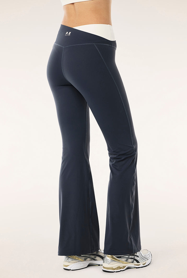 P.E Nation - Wander Flare Legging - Marine Blue