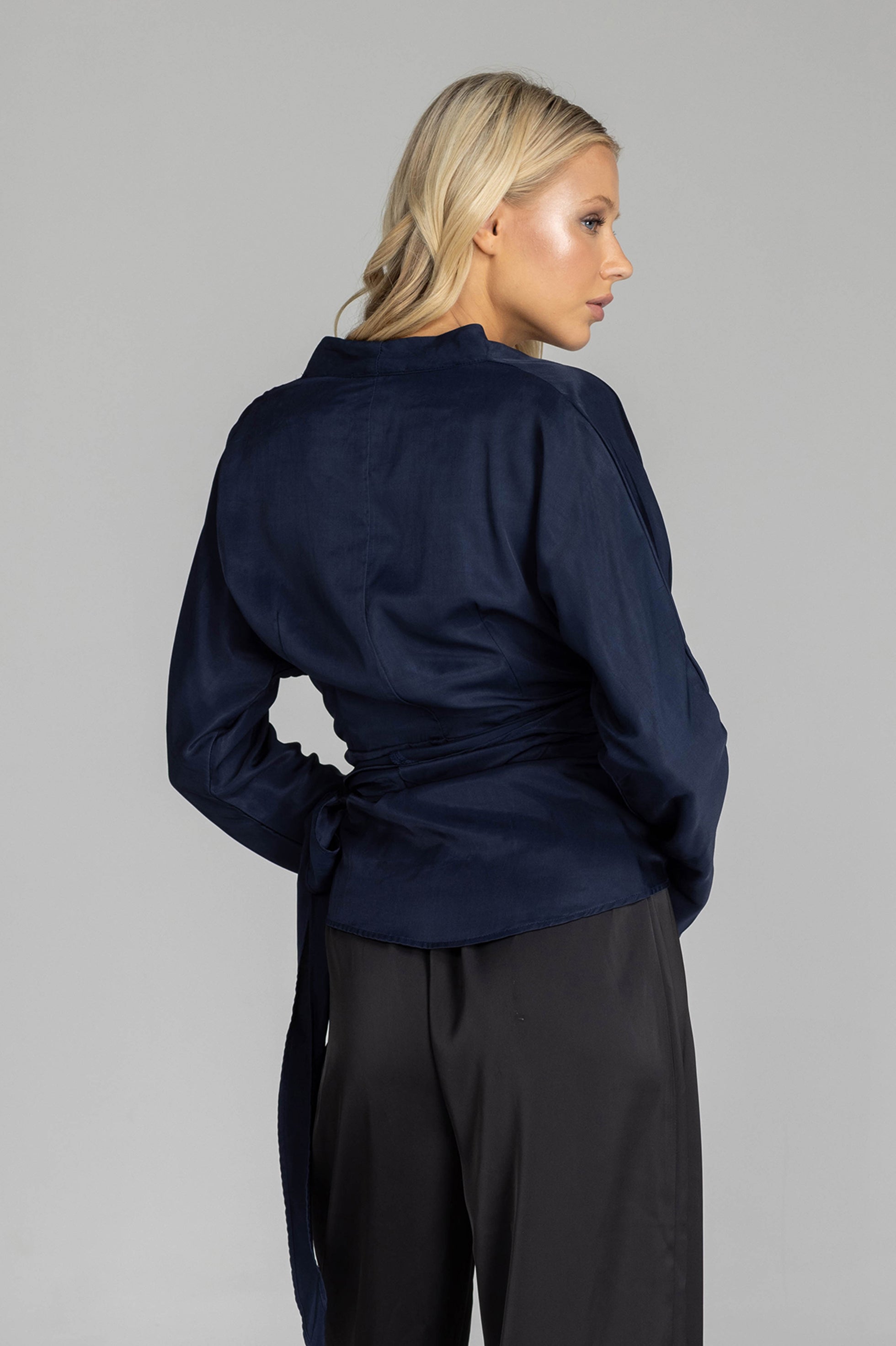 S26/20252 With My Heart Top - Navy