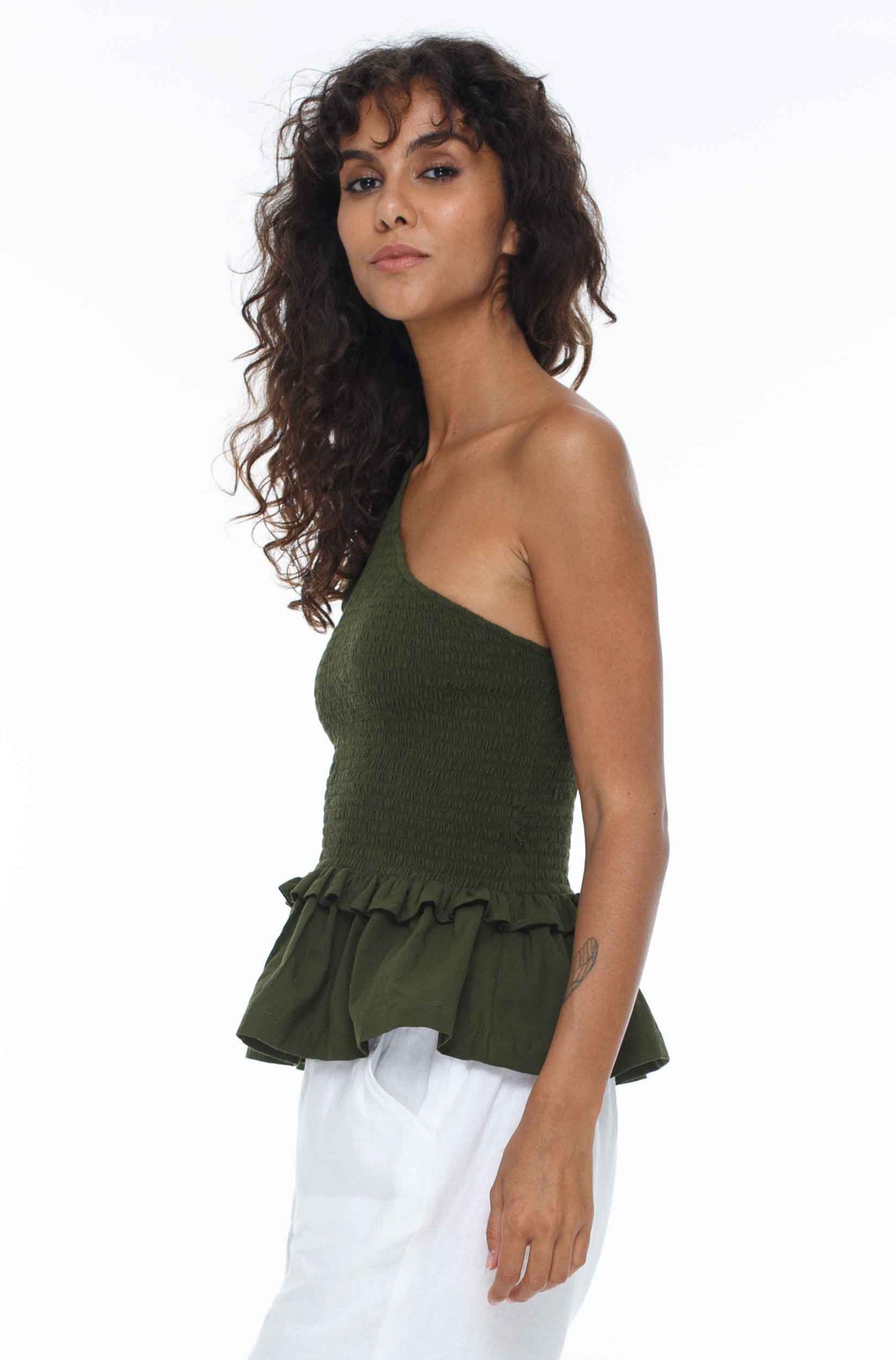 BLAK - SAGE TOP - ONE SHOULDER SHIRRED TOP