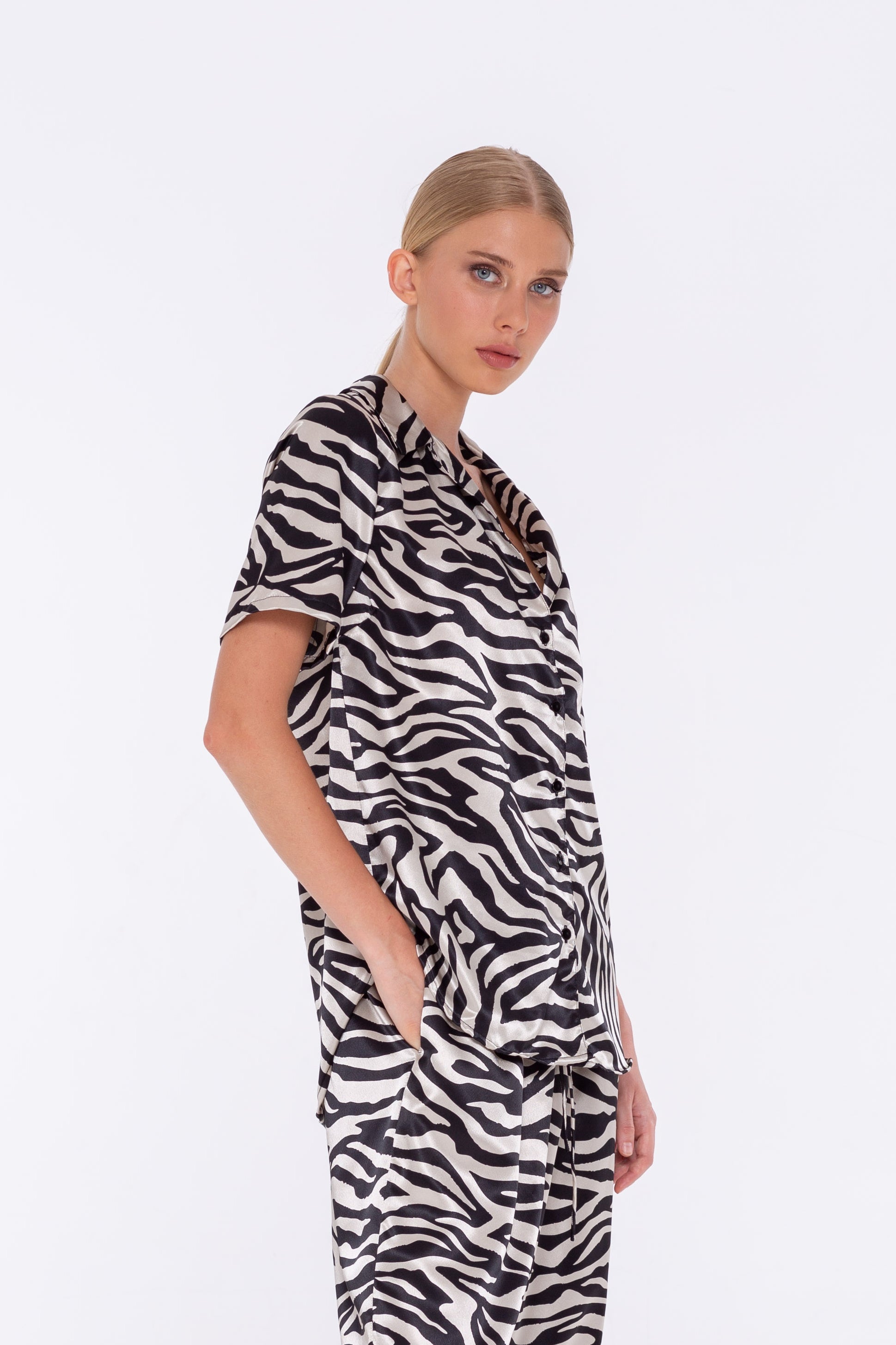 Short Sleeve Mason Shirt - Black/White Zebra