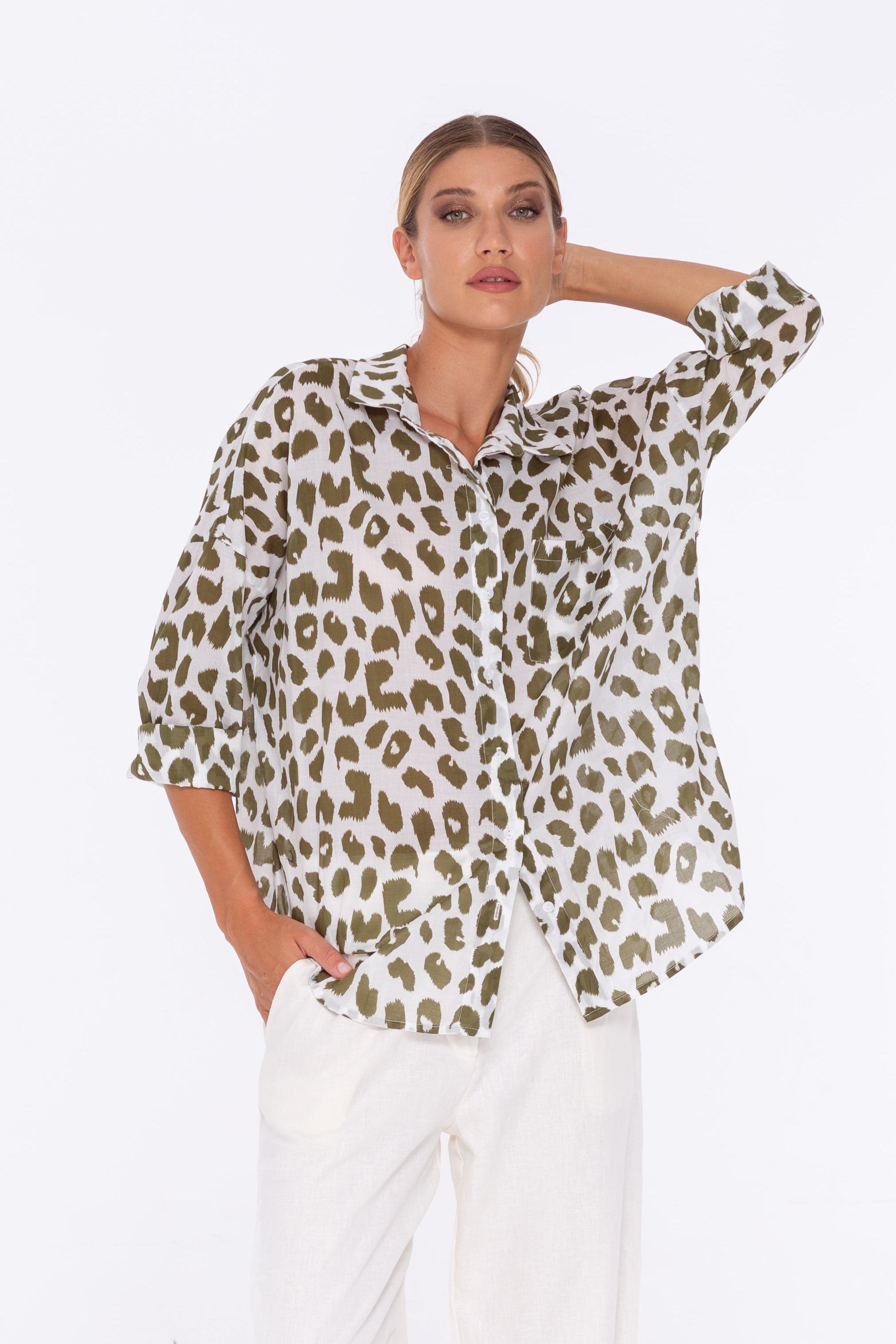 Defiant Shirt - Exclusive White/Fern Leopard Print