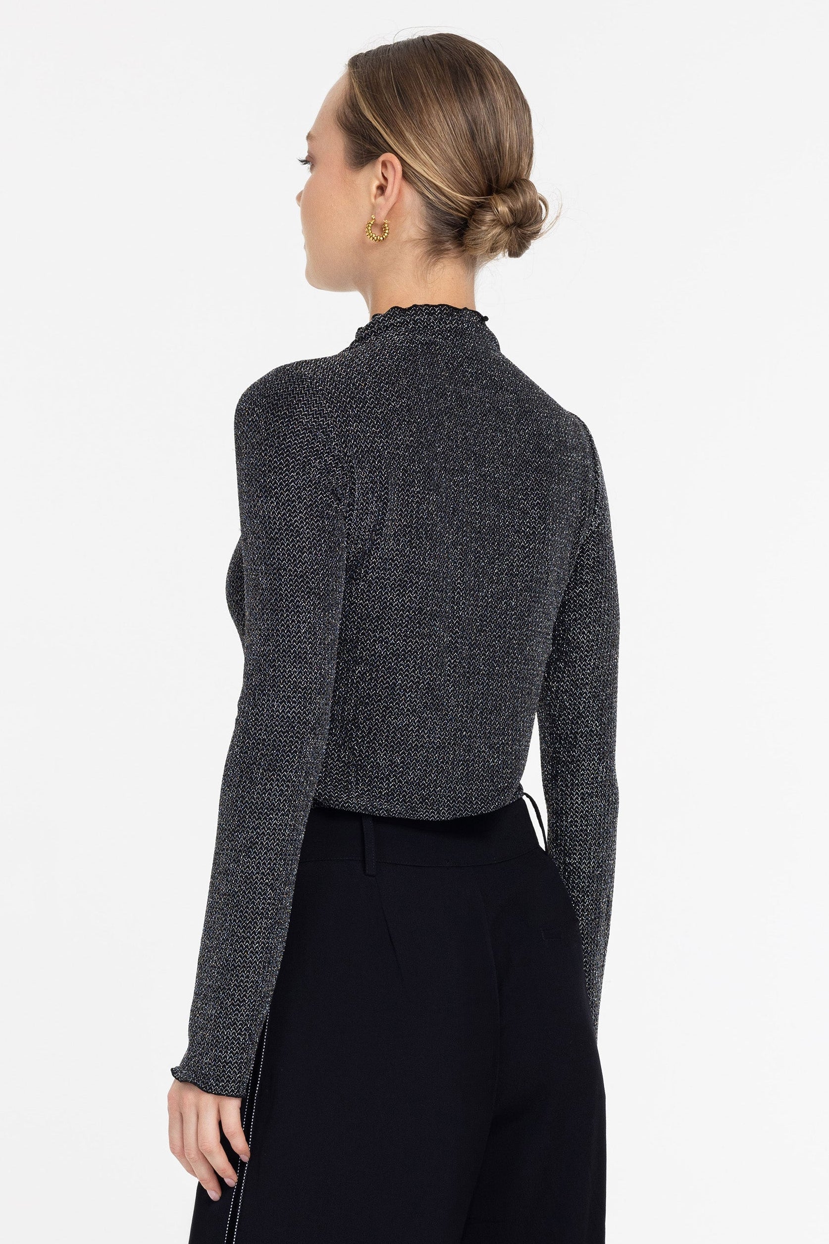 A Little Bit More Top - Black/Silver Lurex