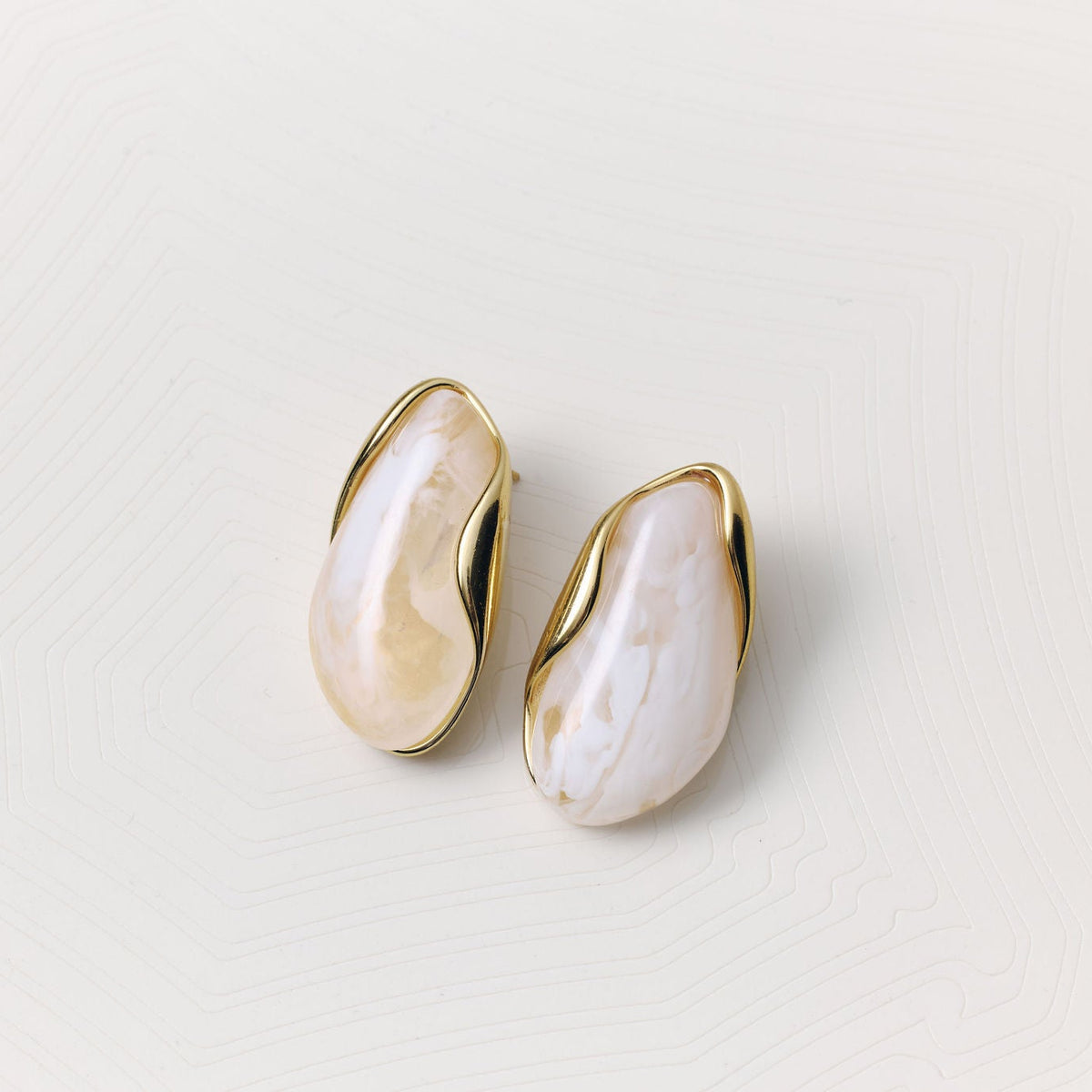 Castel & Co | Ada Earring | White