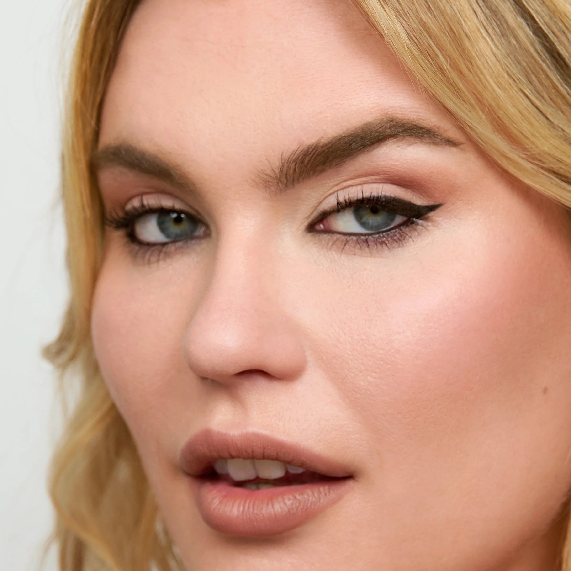 Aleph Eye/Lip Multi-Liner - Noir