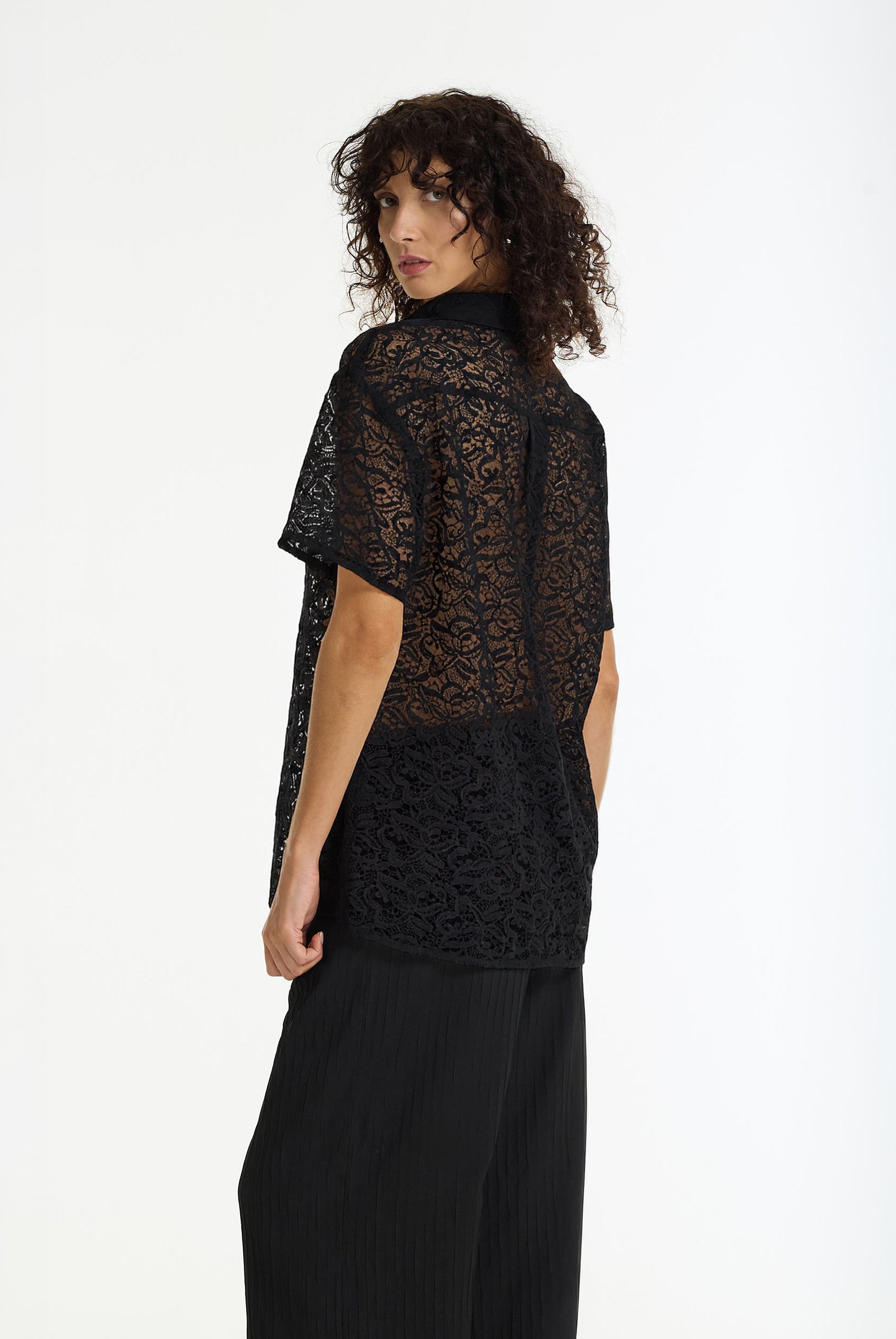 Align Lace Shirt | Black
