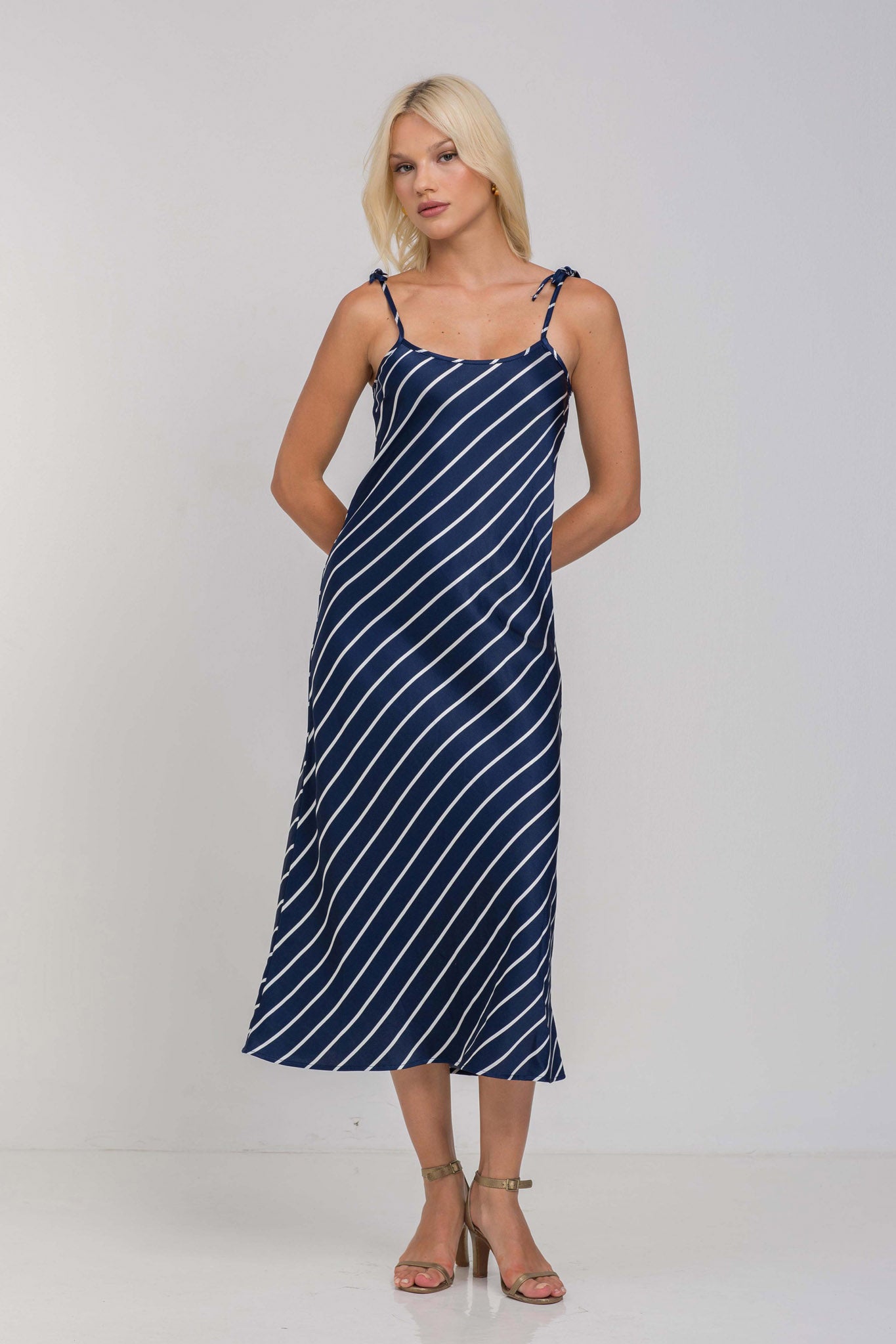 Bow Slip -  Navy with White Diagonal Pinstripe