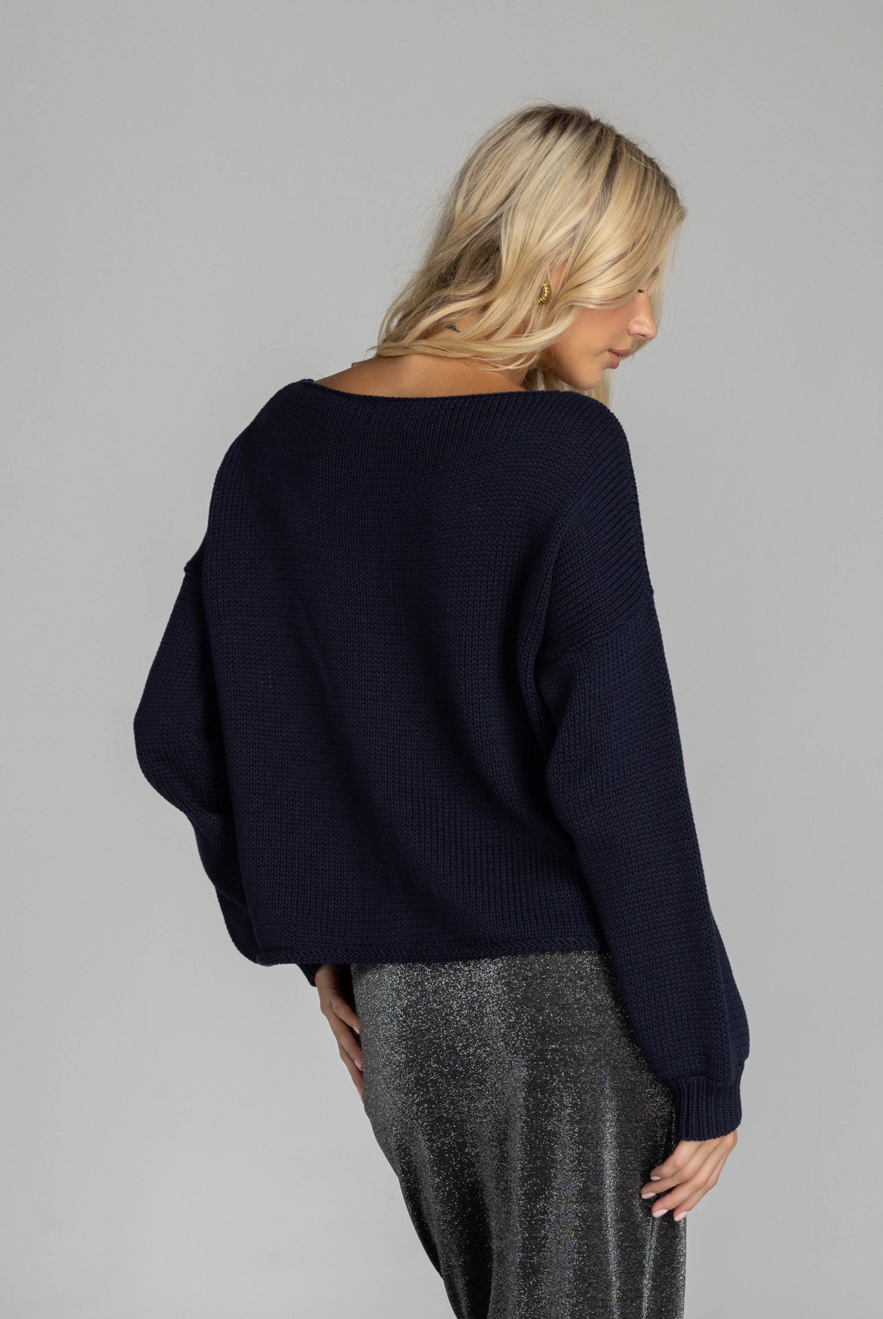 Close Sweater - Navy