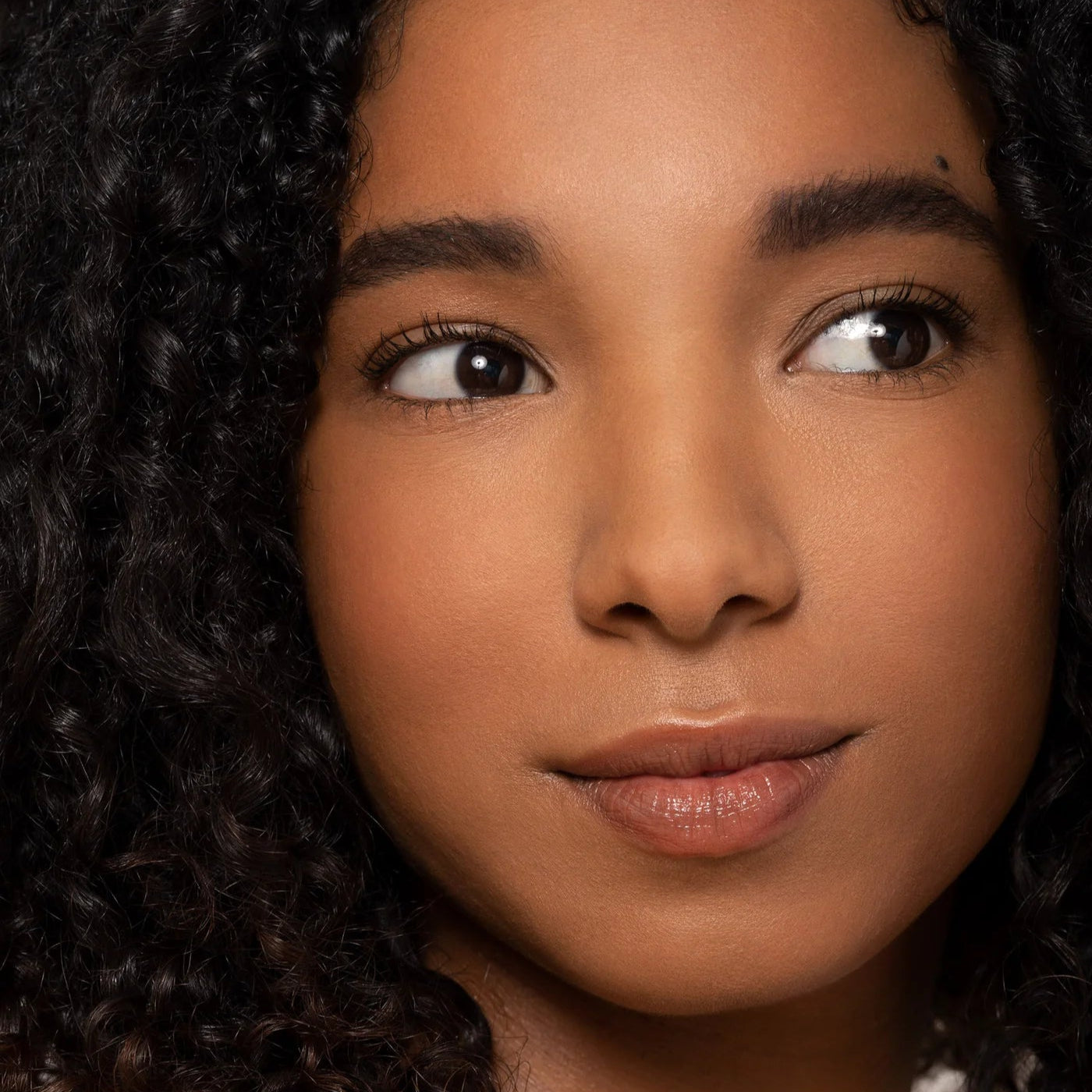 Aleph Concealer Foundation - 6.0