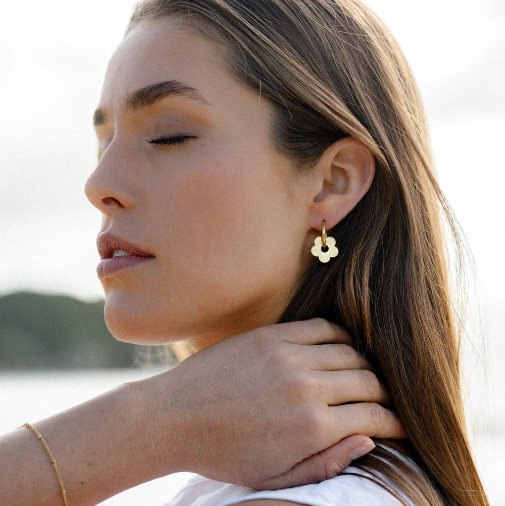 Castel & Co - Daisy earrings - Gold