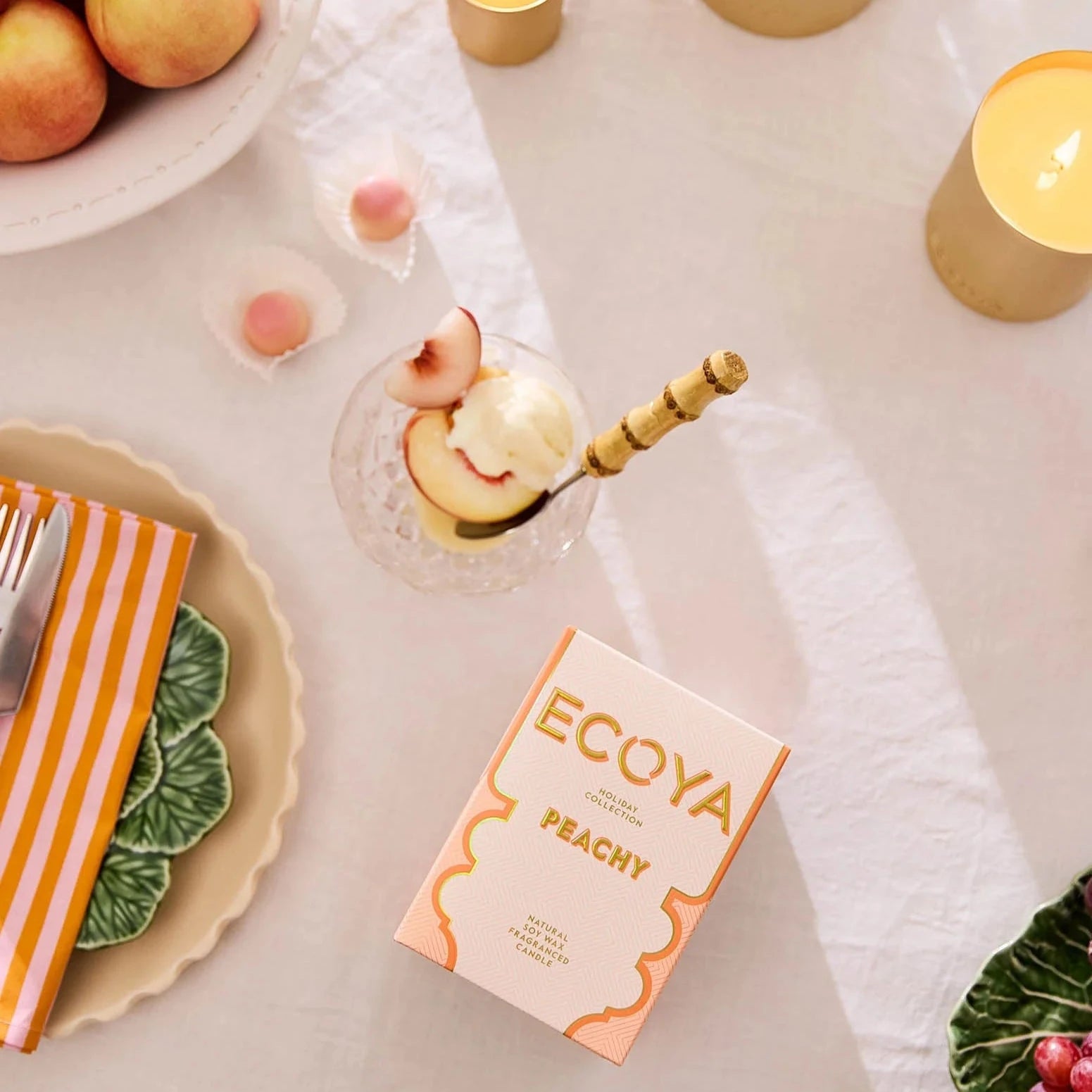 Ecoya - Holiday - Peachy Goldie Candle - 460g