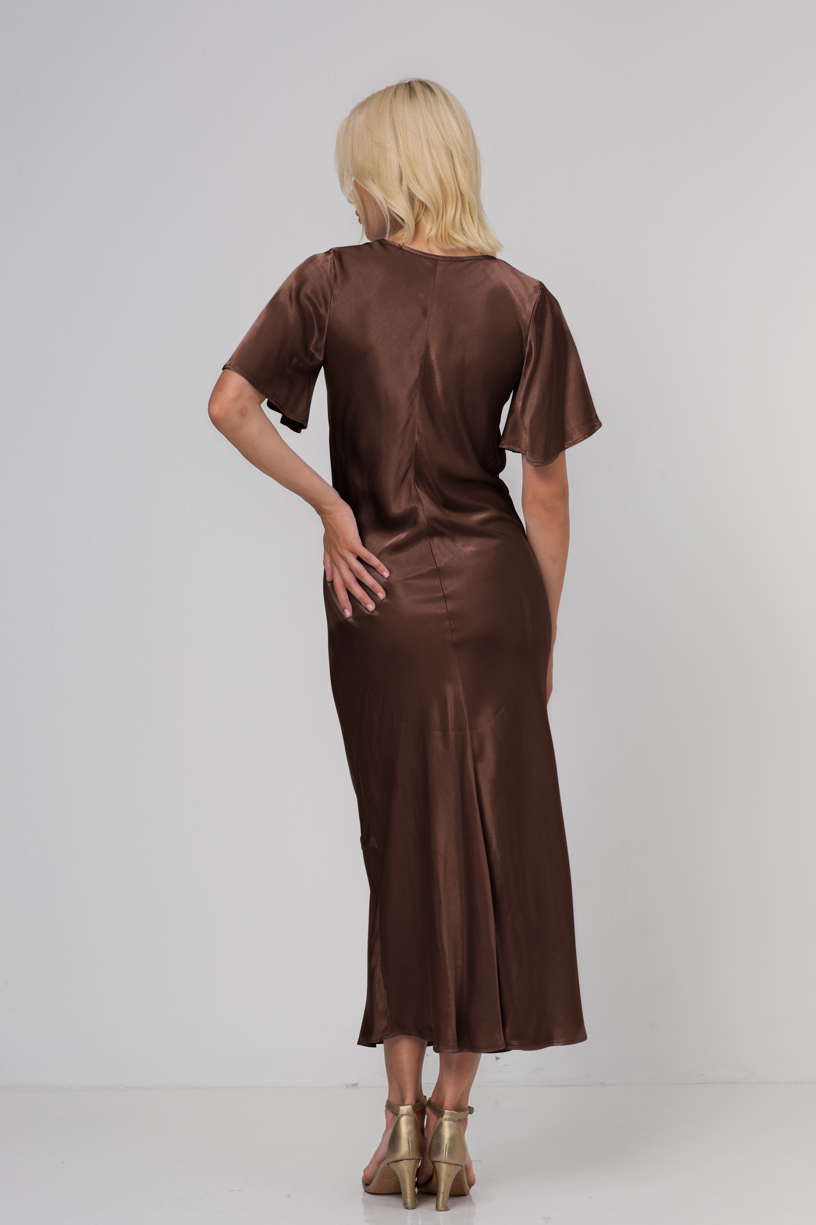 Enduring Light Dress - Chocolate