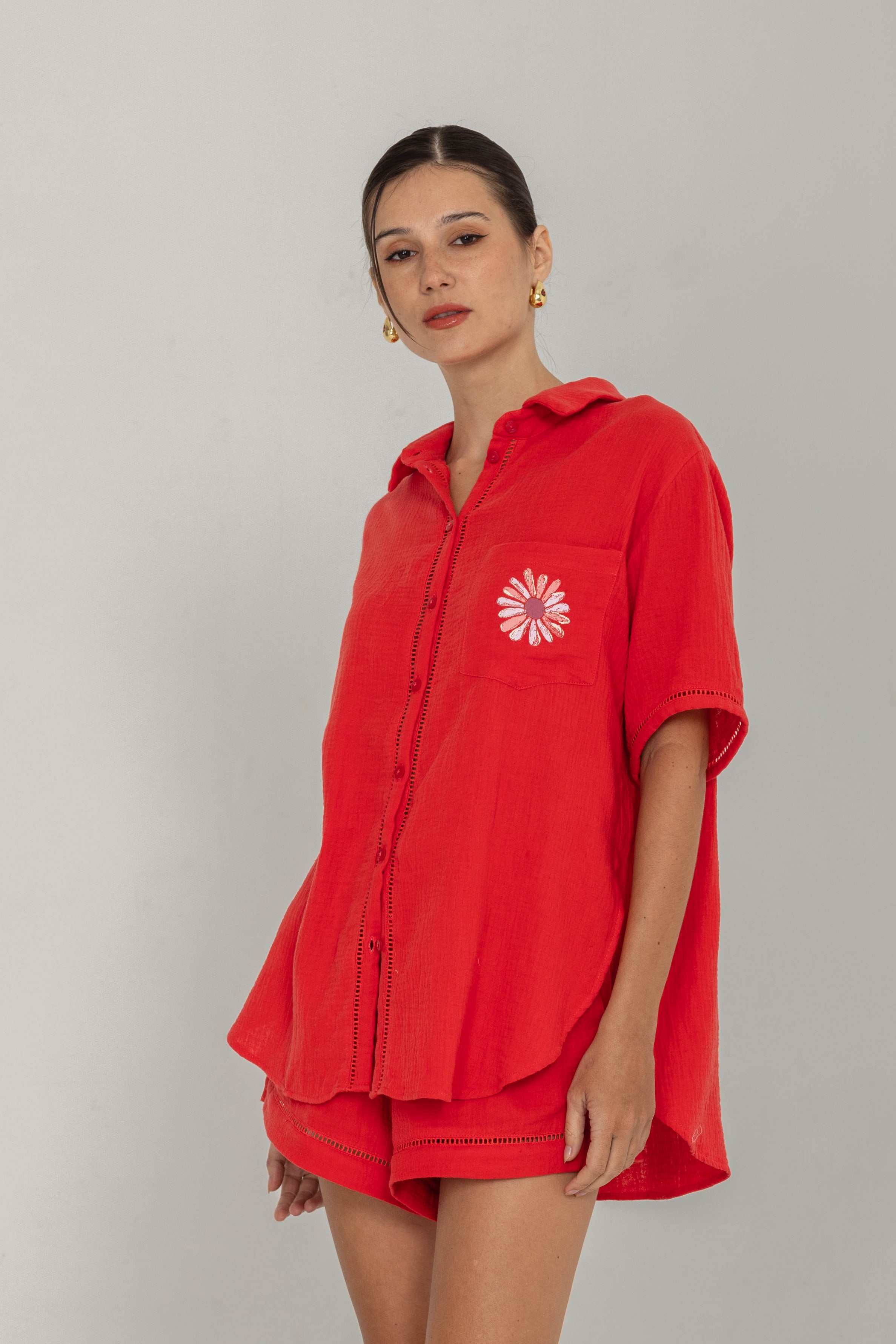 Felix Shirt - Red with Peppa Hart Flower