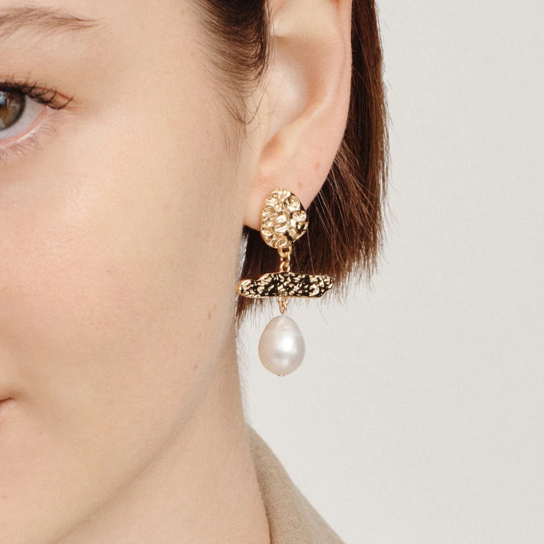 GIMME - Capri Pearl Earrings - Gold