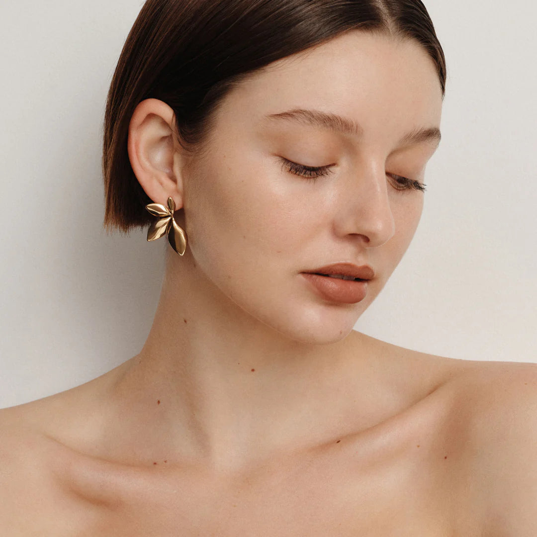GIMME - Flower Earrings - Gold