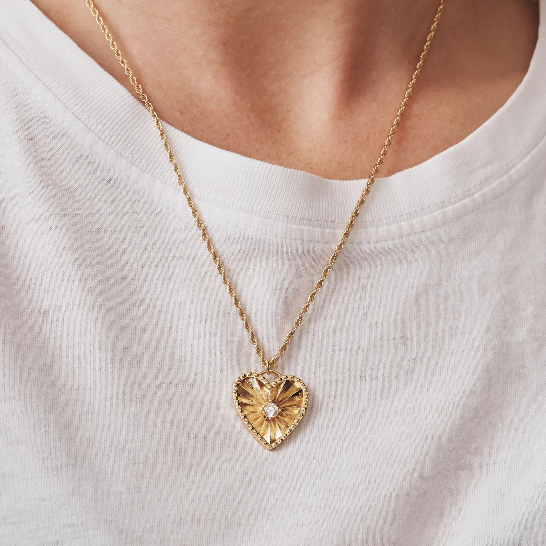 Gimme - Sophie Heart Pendant Necklace - Gold